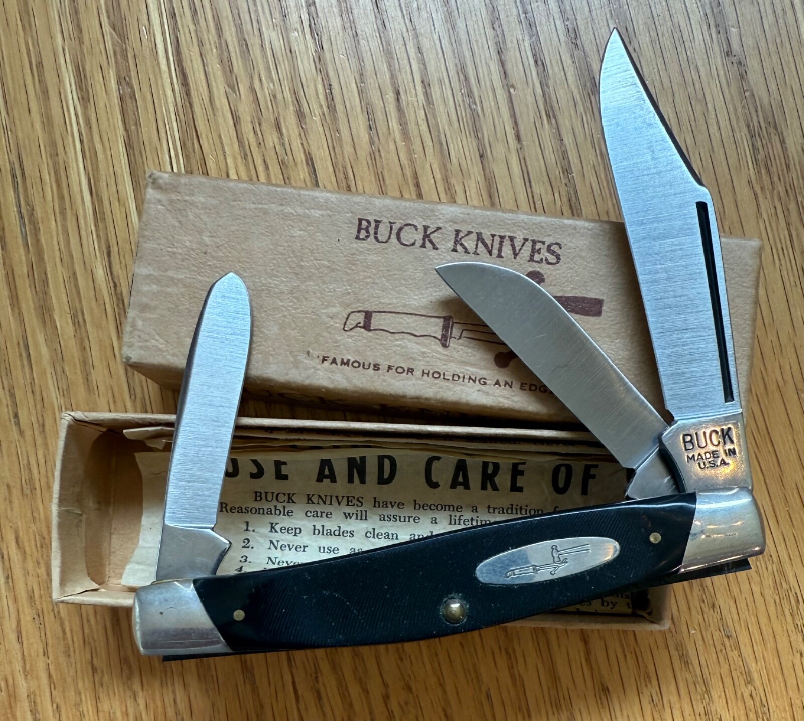 RARE VINTAGE BUCK 303 NO PATTERN NUMBER CADET KNIFE NEVER USED IN BOX D22