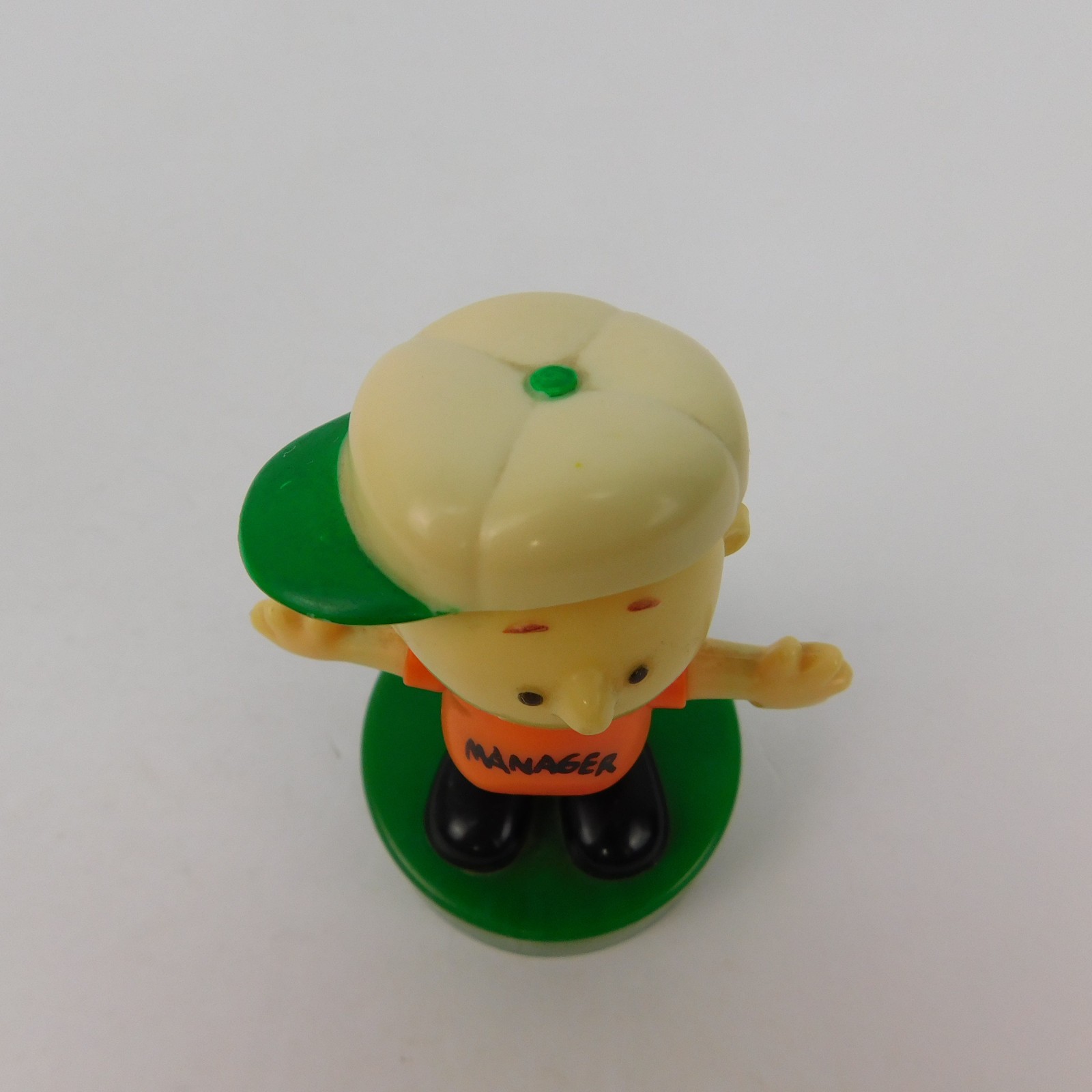 Vtg. CHARLIE BROWN Push Button Puppet by Ideal, 4.25″ Peanuts Made in Hong Kong