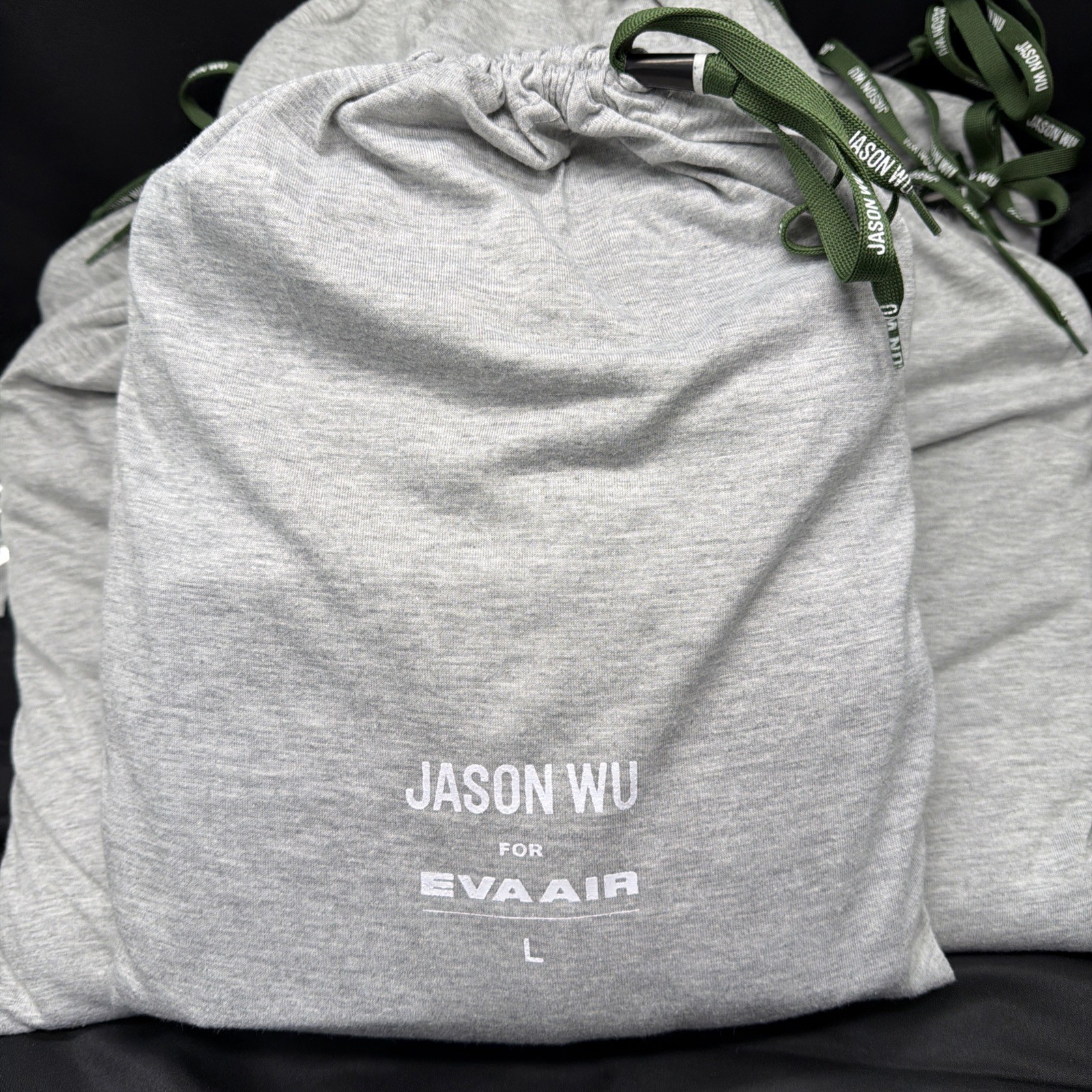EVA AIR x Jason Wu Royal Laurel Sleepwear Grey/Green Pajama Set, Size Large