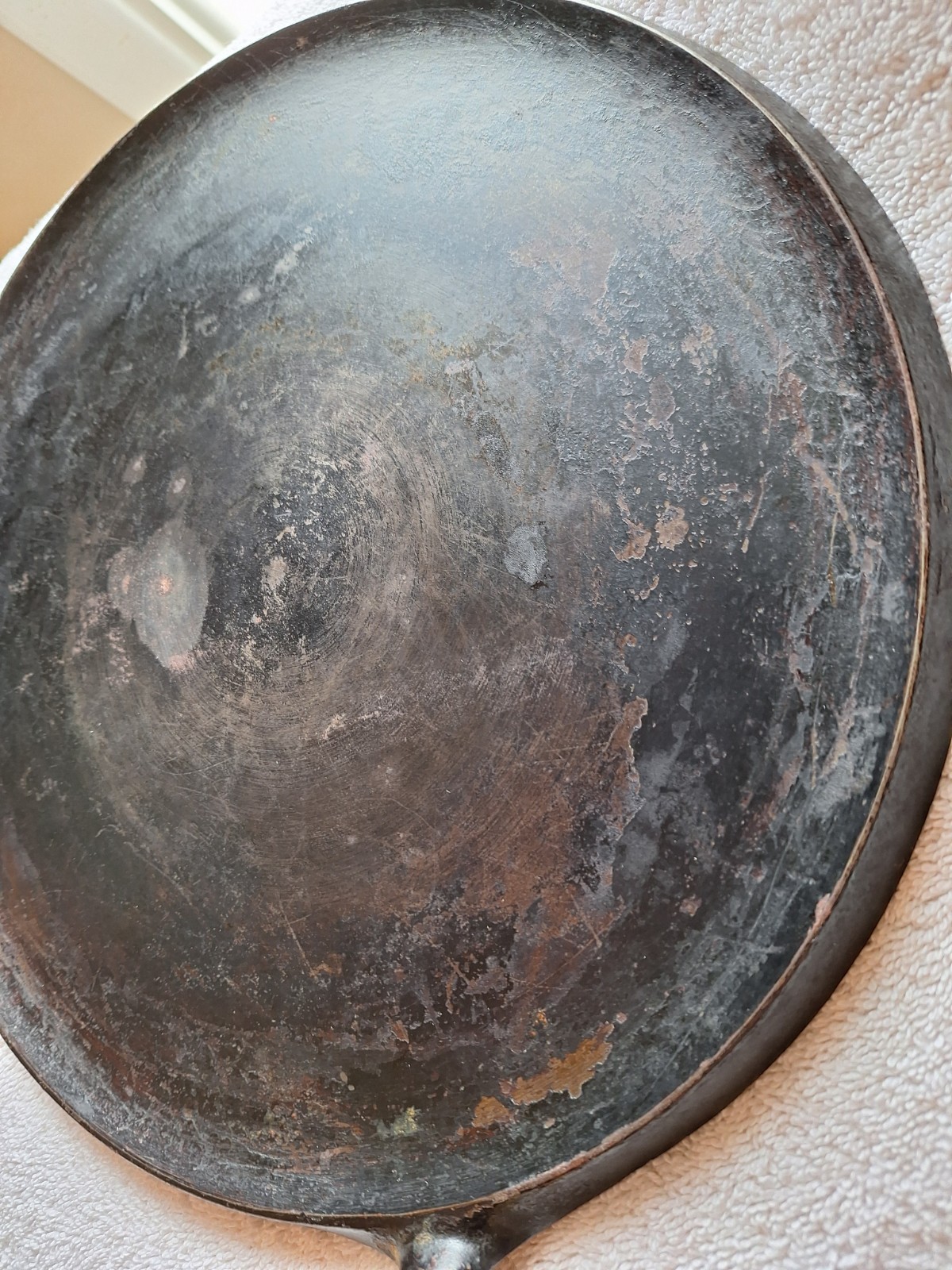Grisold Cast Iron Griddle #10 – Rare – Free Shipping