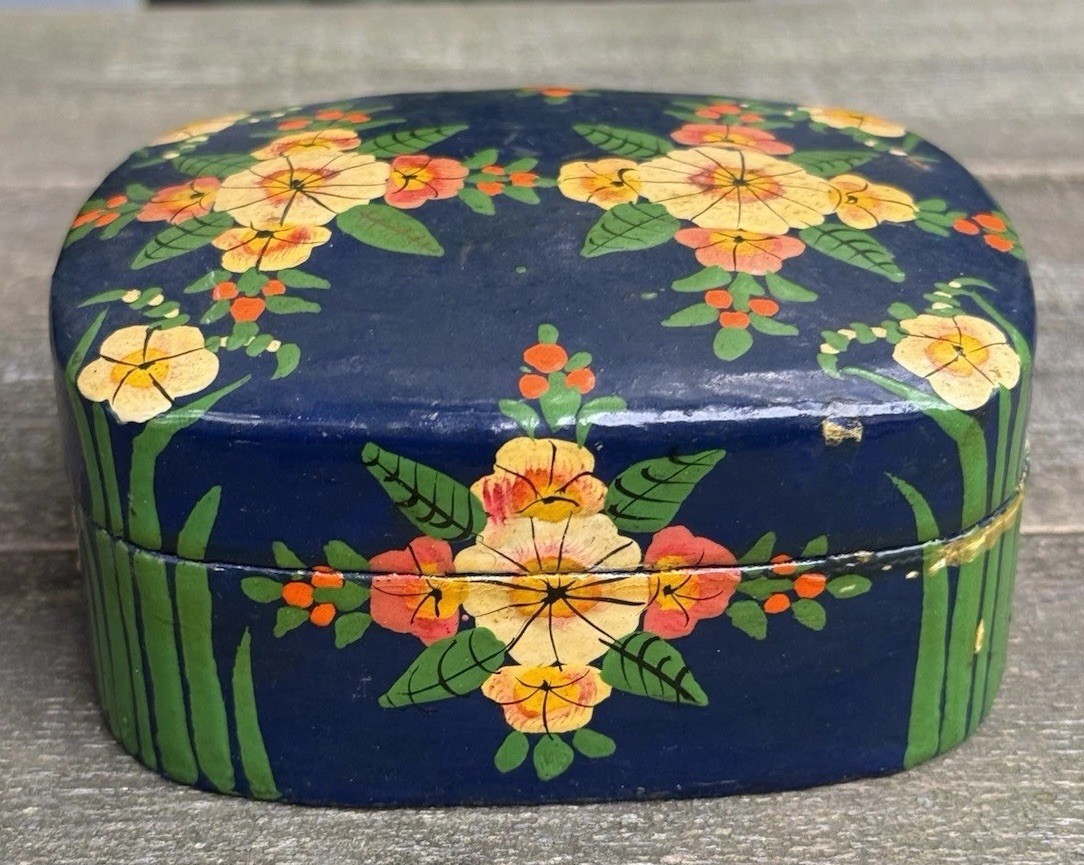 Vintage Kashmir Lacquer Floral Hand Painted Trinket Box Paper Mache India