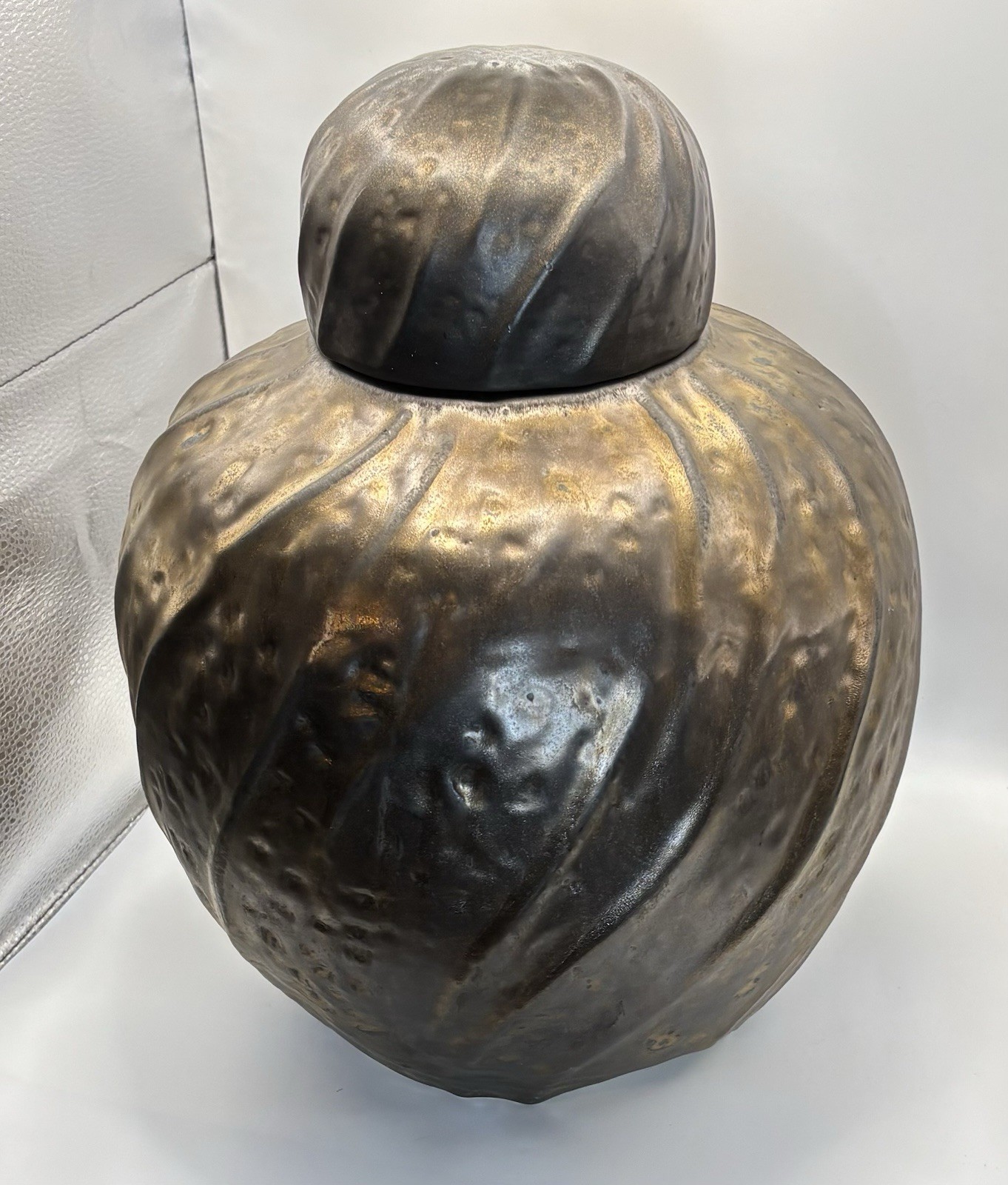 IMAX Ceramic Ginger Jar Vase Lid Faux Bronze Brass Swirl Urn Heavy Decor 15”