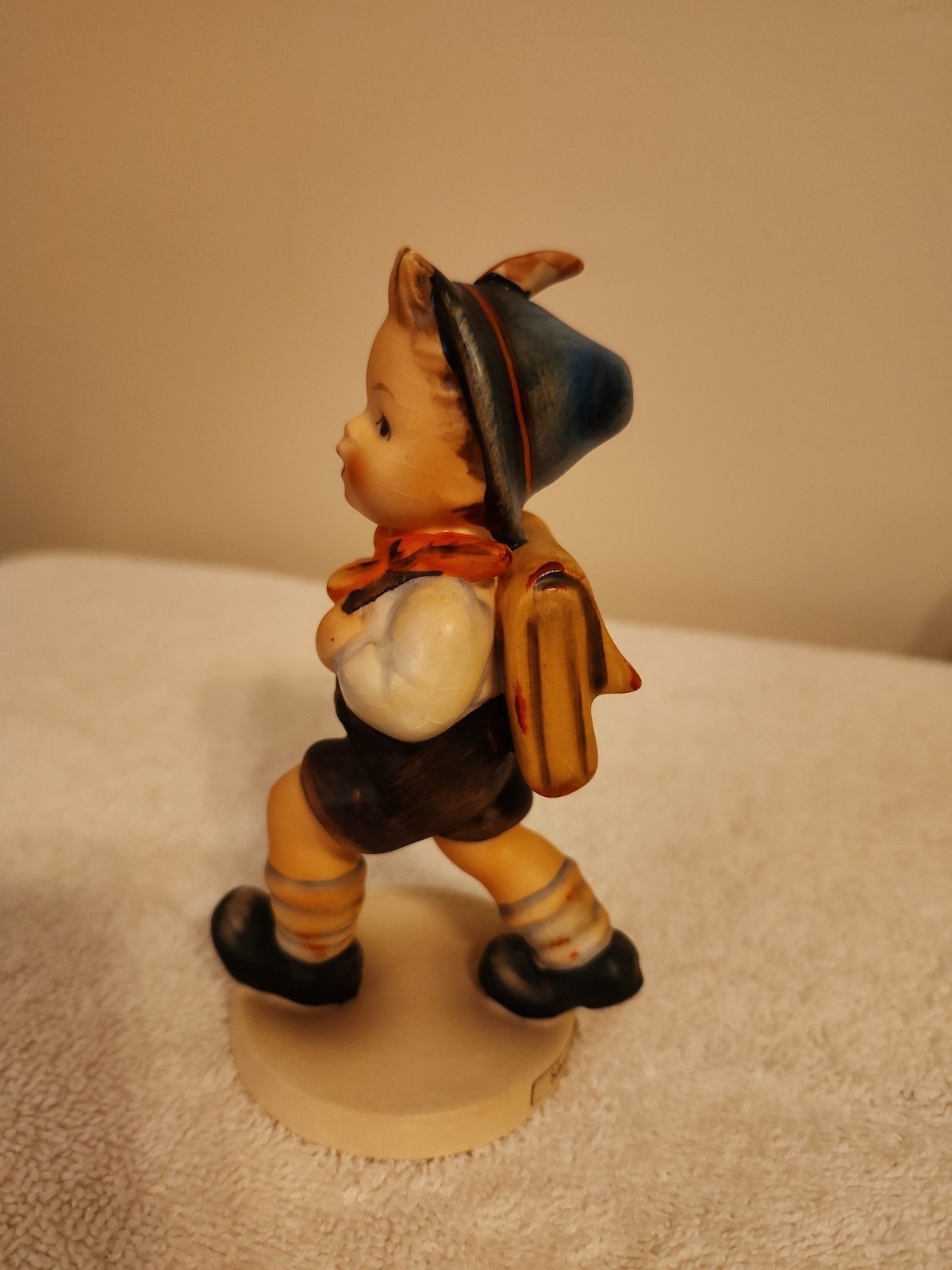 Hummel School Boy 82/0 4.5 in. West Germany