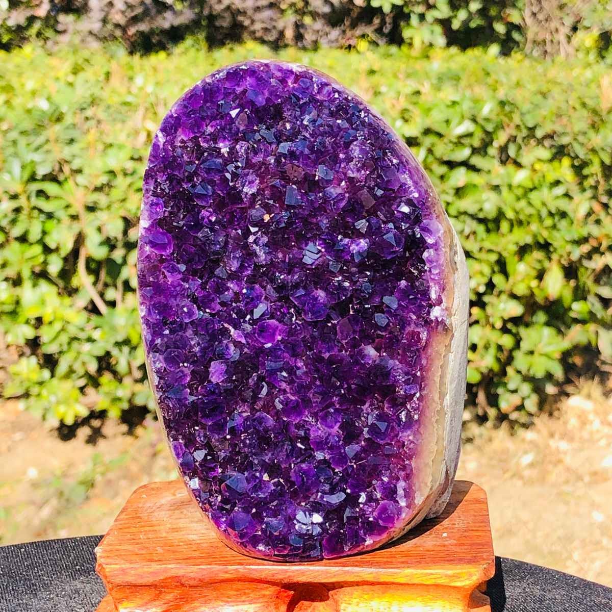 1210g Natural Amethyst Geode Mineral Specimen Crystal Quartz Energy Decoration
