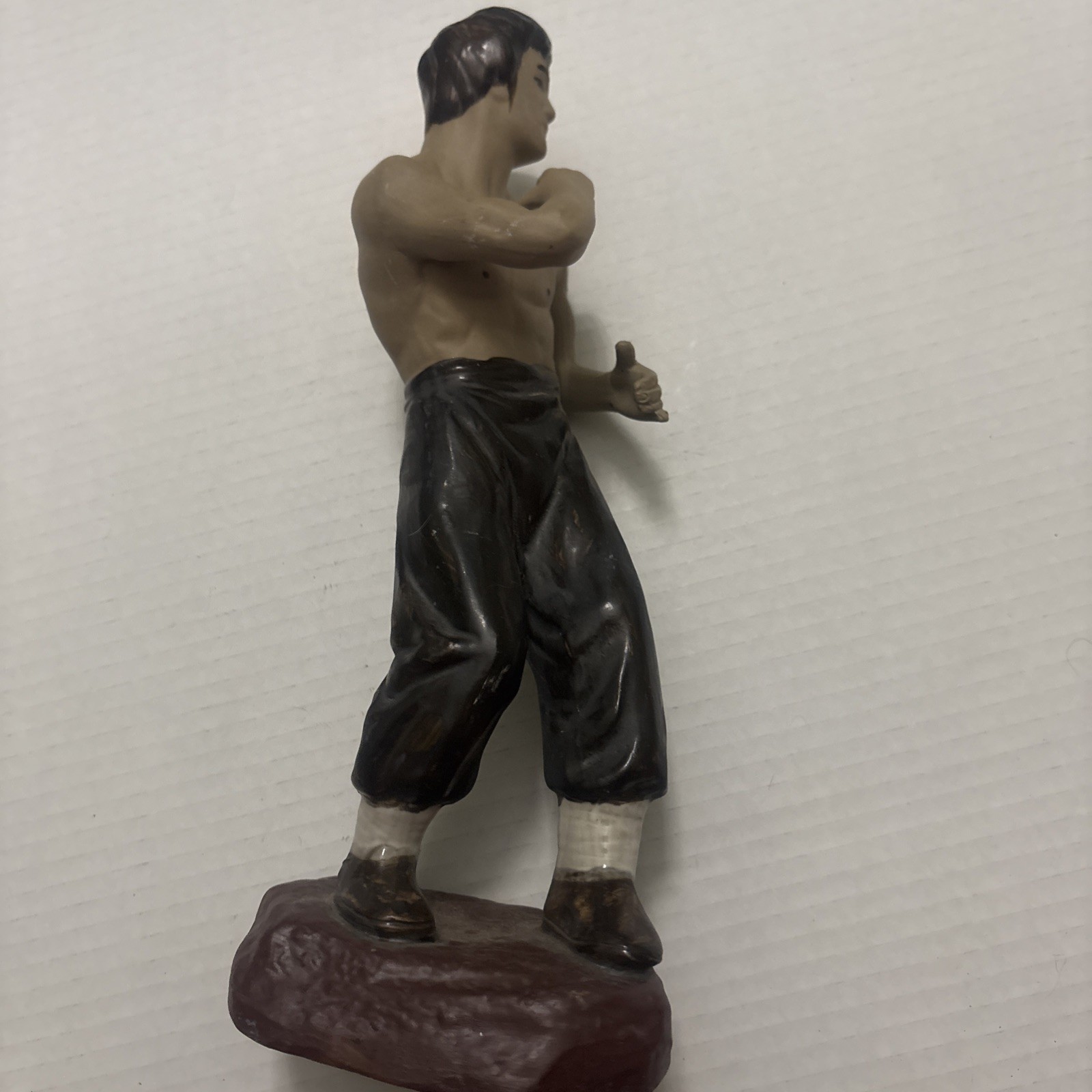 Bruce Lee 10” Statue Collectable 1960’s Vintage handcrafted matte ceramic