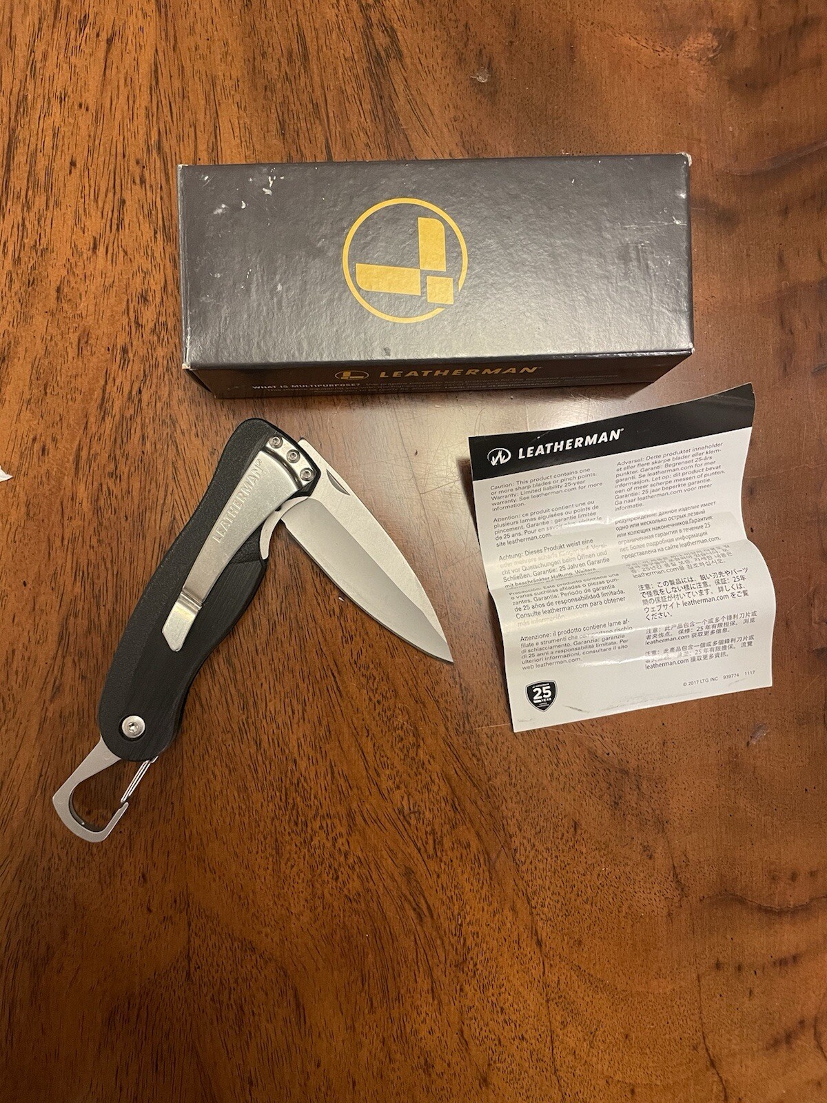 New! Leatherman Crater C33 CARABINER folding clip KNIFE. PLAIN EDGE. C33X