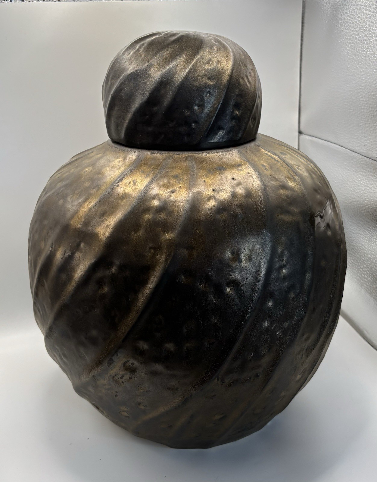 IMAX Ceramic Ginger Jar Vase Lid Faux Bronze Brass Swirl Urn Heavy Decor 15”