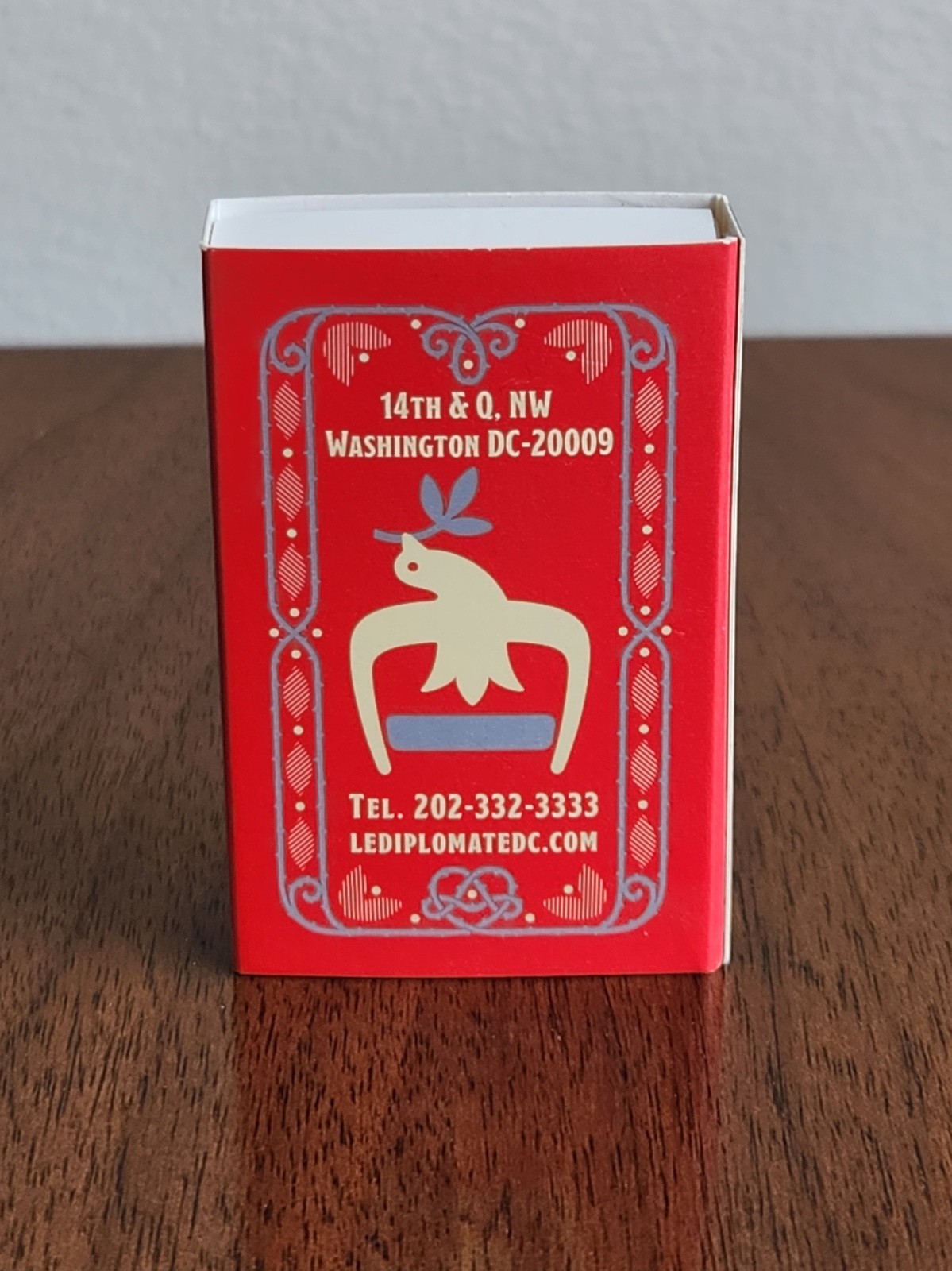 Le Diplomate Restaurant Washington DC Matchbook Unstruck Matches