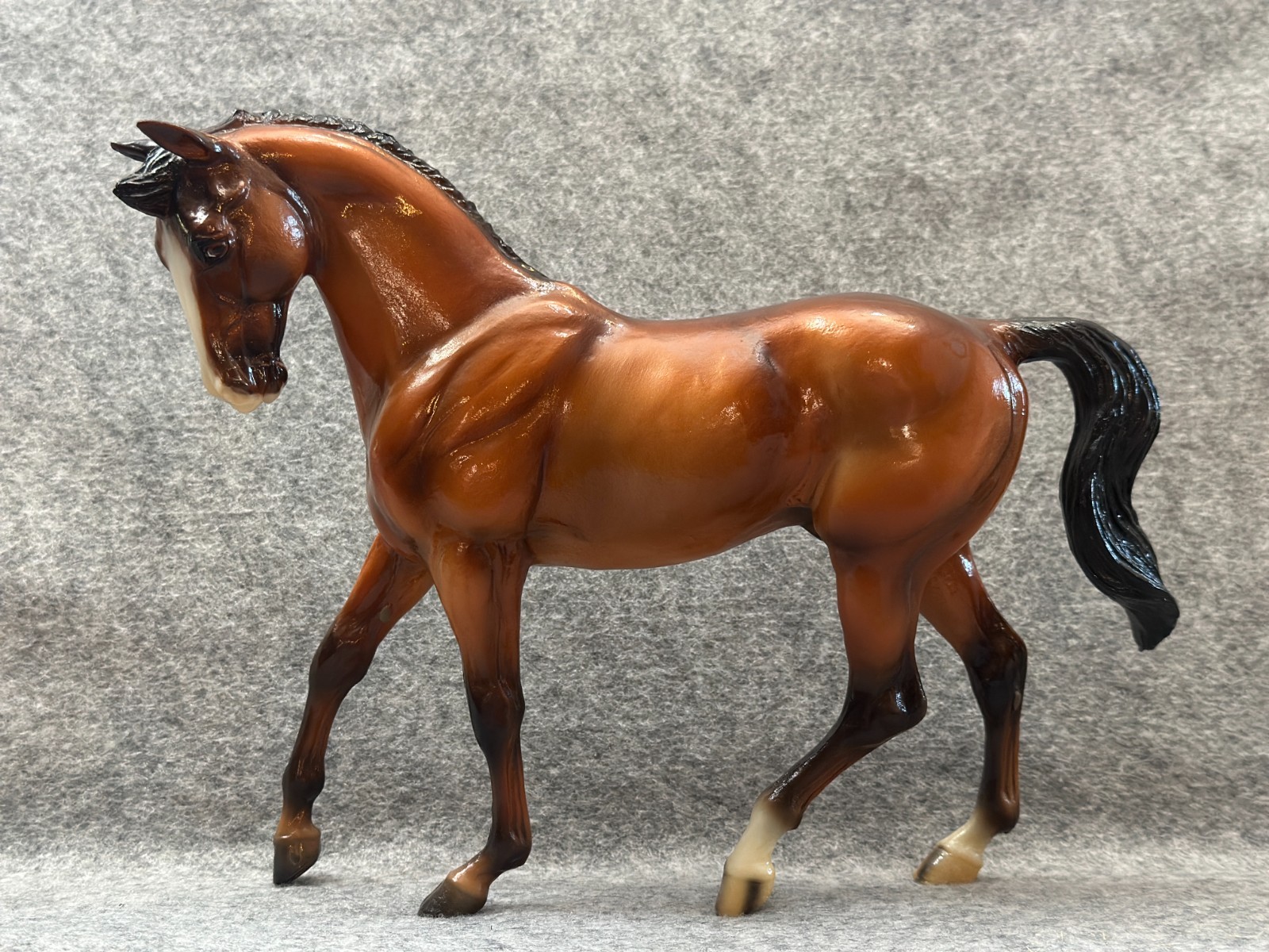 Breyer SR2002 QVC „Hickstead“ metalic bay glossy Big Ben Mold MINT!!