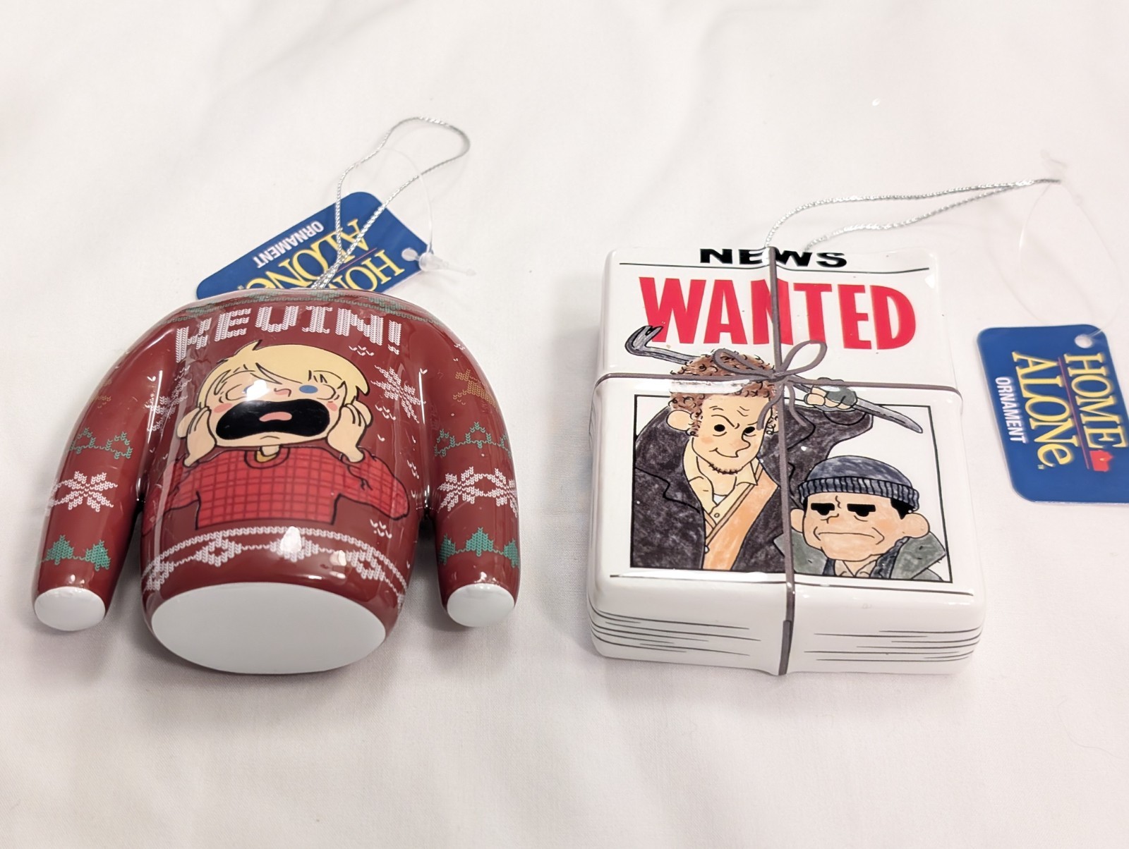 Home Alone Ornament Set of 2 Kevin McCallister Sweater & Wet Bandits Wanted 2025