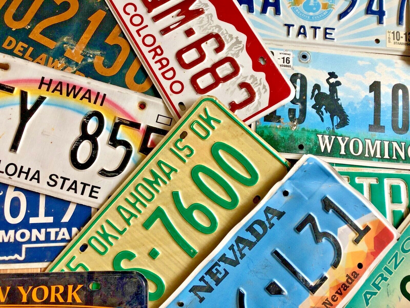 Authentic License Plates – All States Available & More In Craft Condition