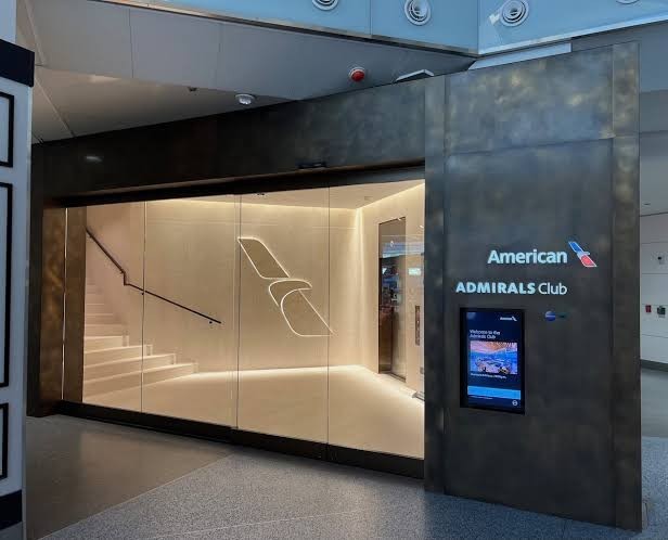 american airlines admirals club (free food and drinks) fast delivery