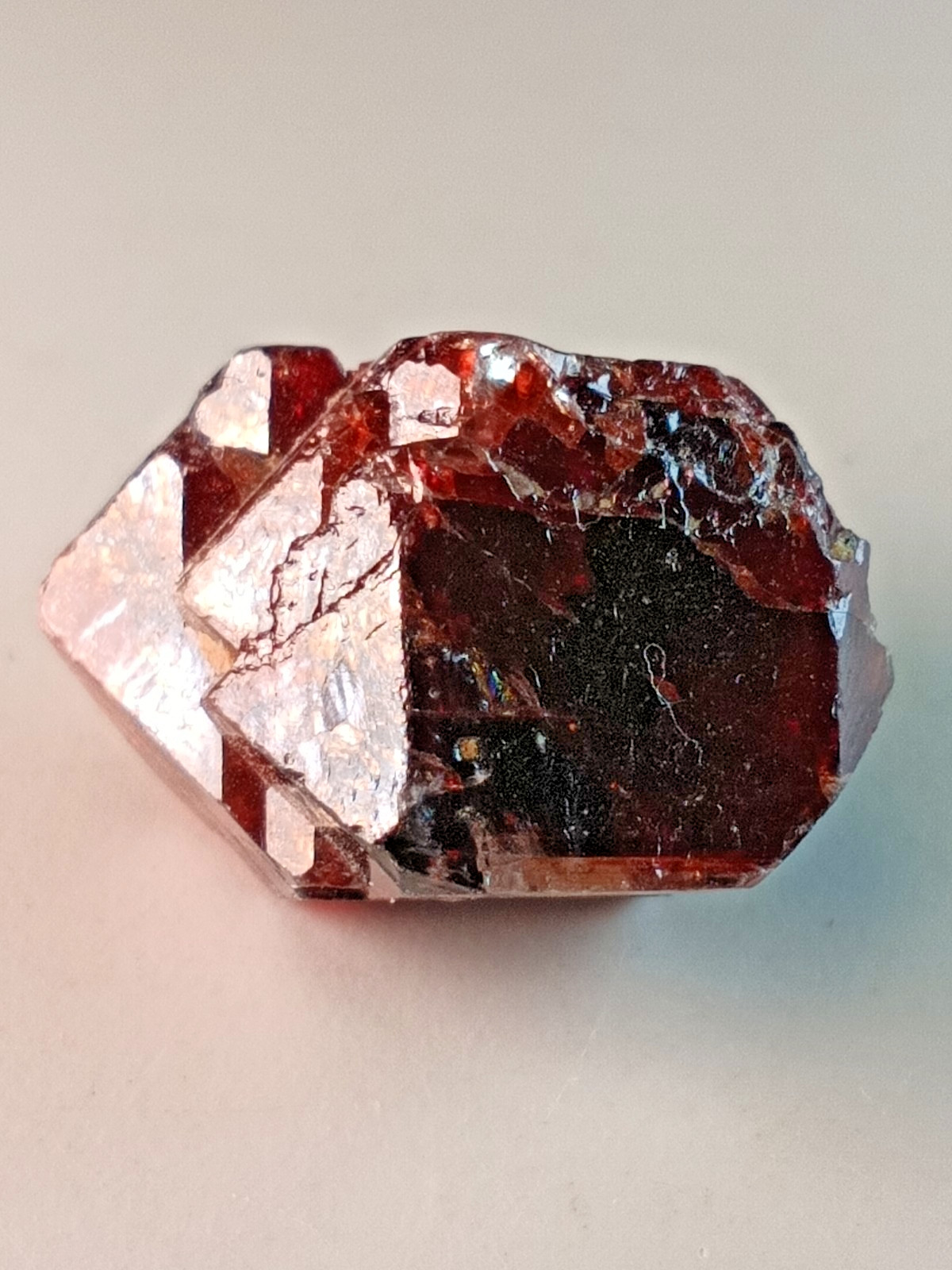 Red Fire Natural Zircon Gemstone Specimen Harhmosh Valley 64 ct F5