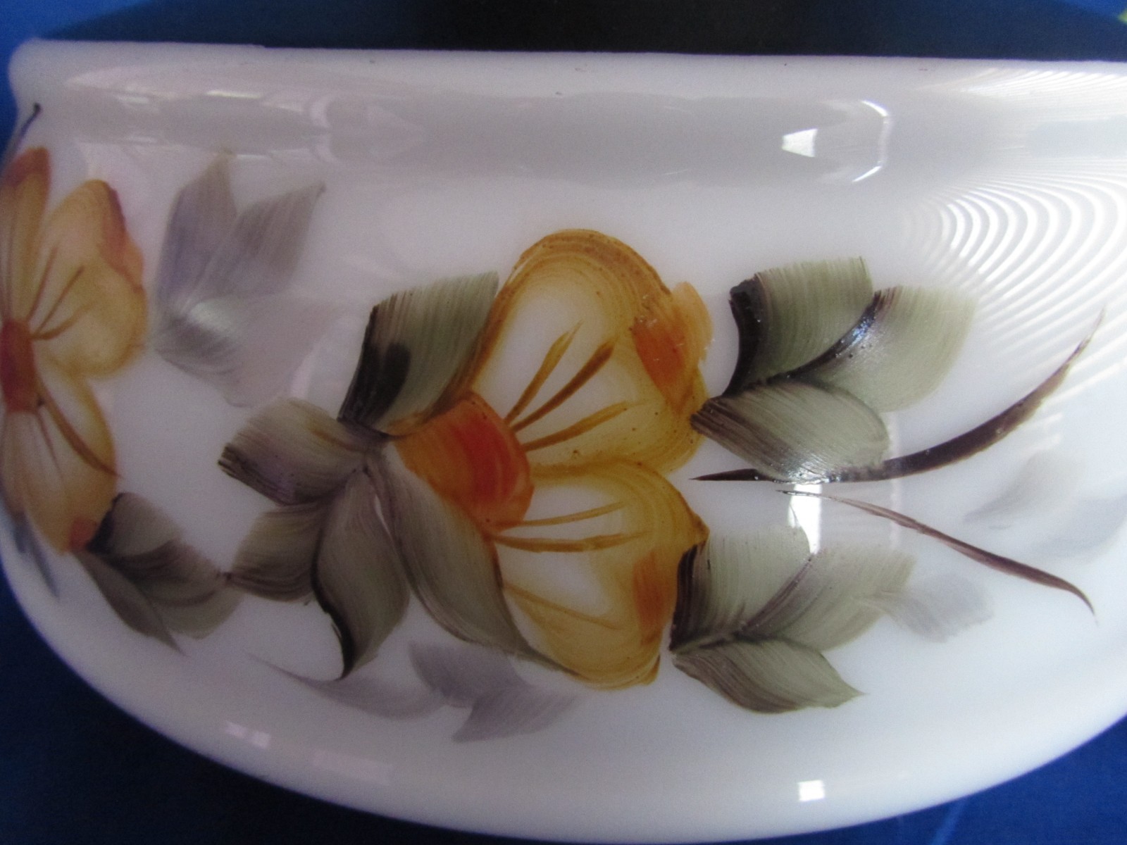 VTG UNIQUE HANDPAINTED BLACK W YELLOW FLOWERS GWTW HURRICANE GLASS SHADE 6 7/8”