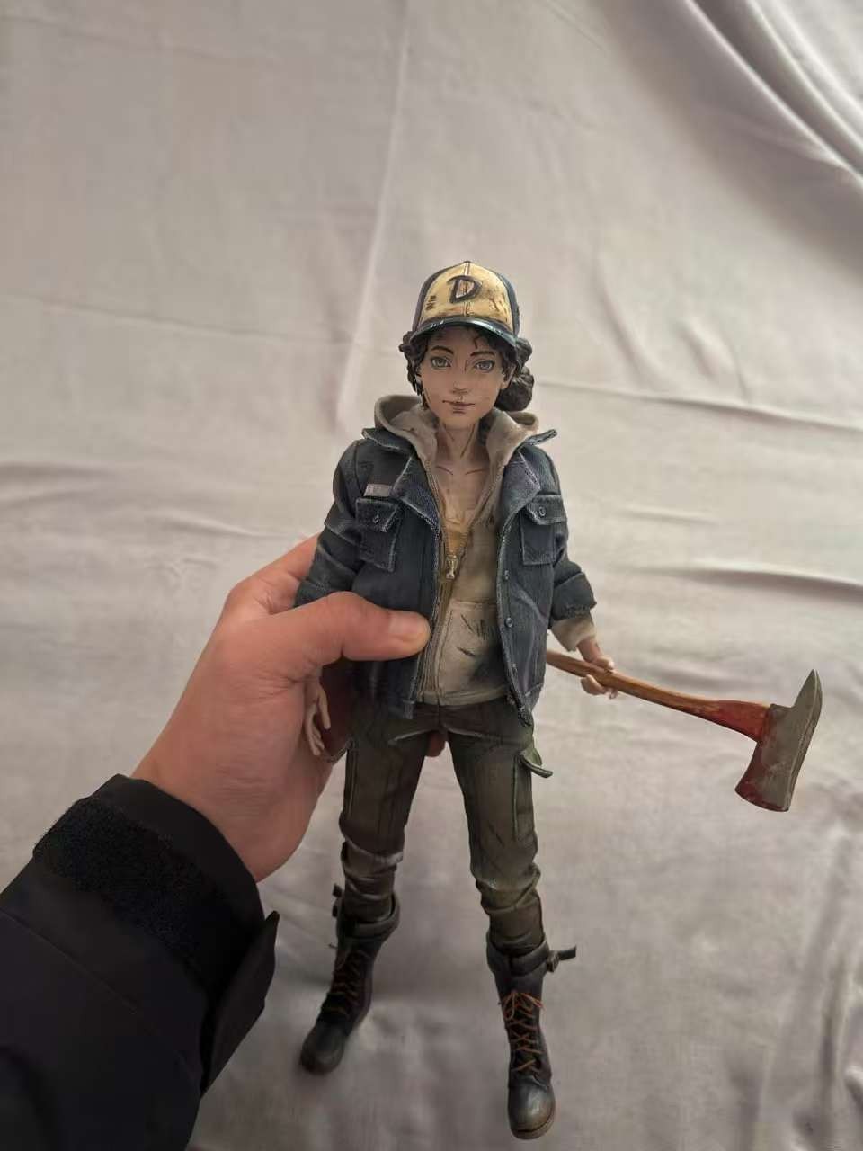 1/6 walking dead The Walking Dead Clementine 12 inch figure need about 60days