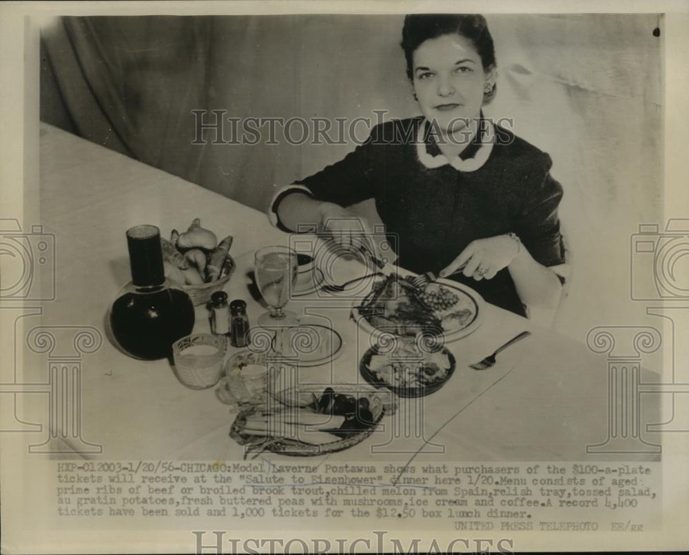 1956 Press Photo Model Laverne Postawua for „Salute to Eisenhowser“ Dinner