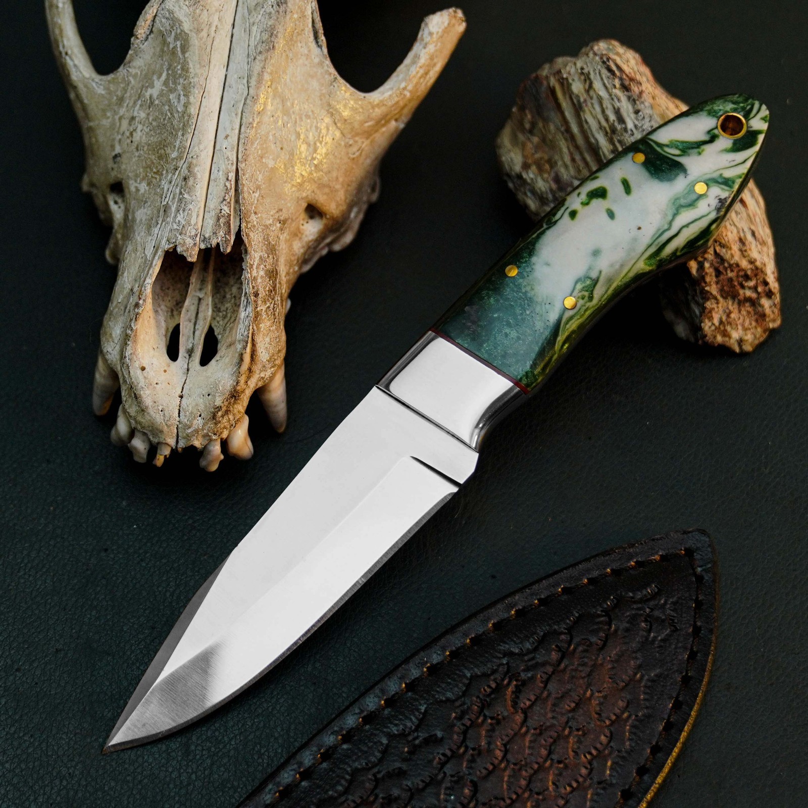 8.1″ D2 EDC Hunting Fixed Blade Knife Full Tang Resin Handle Leather Sheath