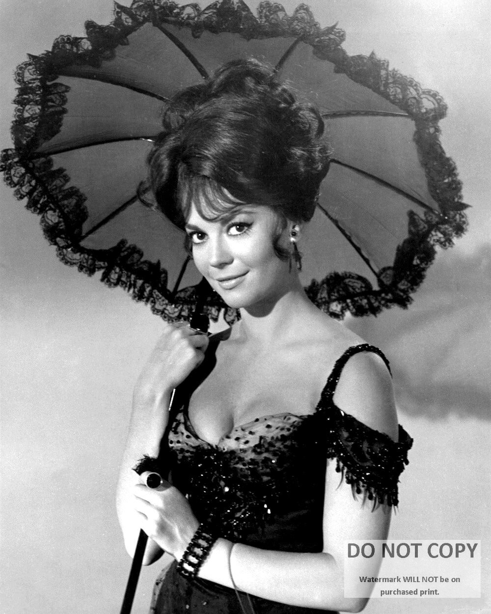NATALIE WOOD IN „THE GREAT RACE“ – 8X10 PUBLICITY PHOTO (BT-890)