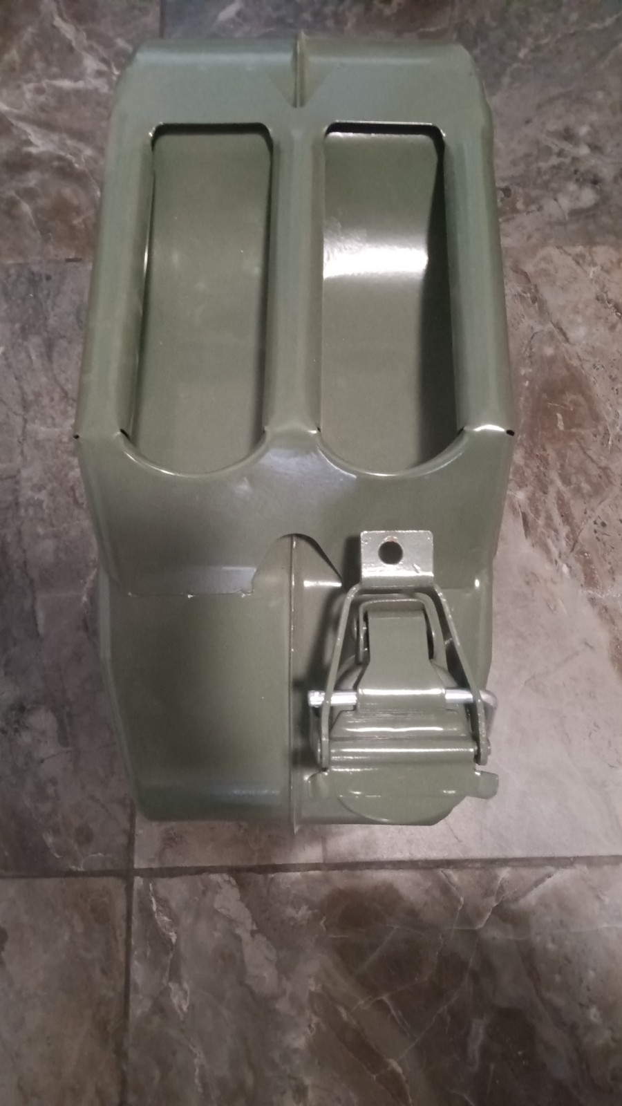 Green Metal Jerry Can 20L Container