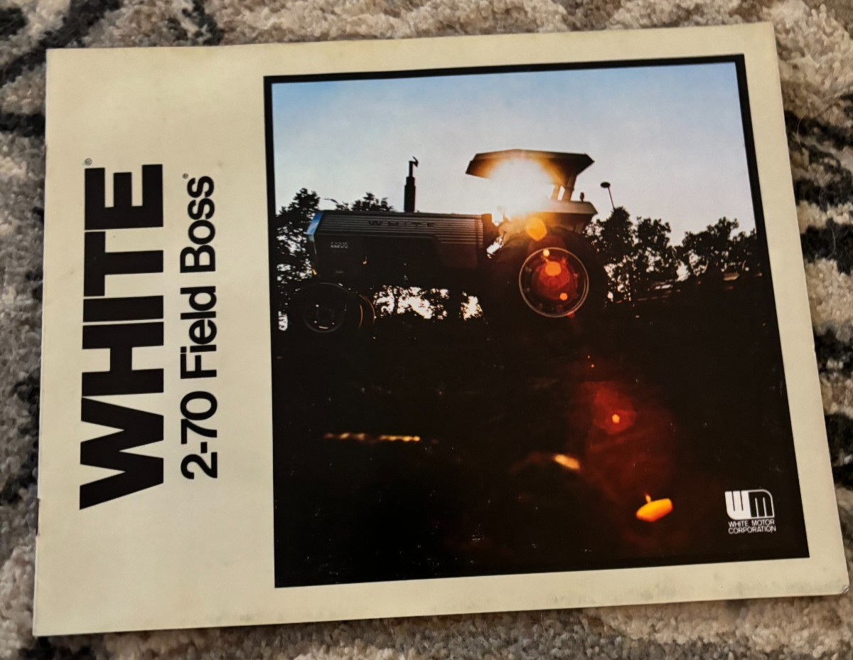 White Tractor 2-70 Field Boss Tractor Brochure FCCA25