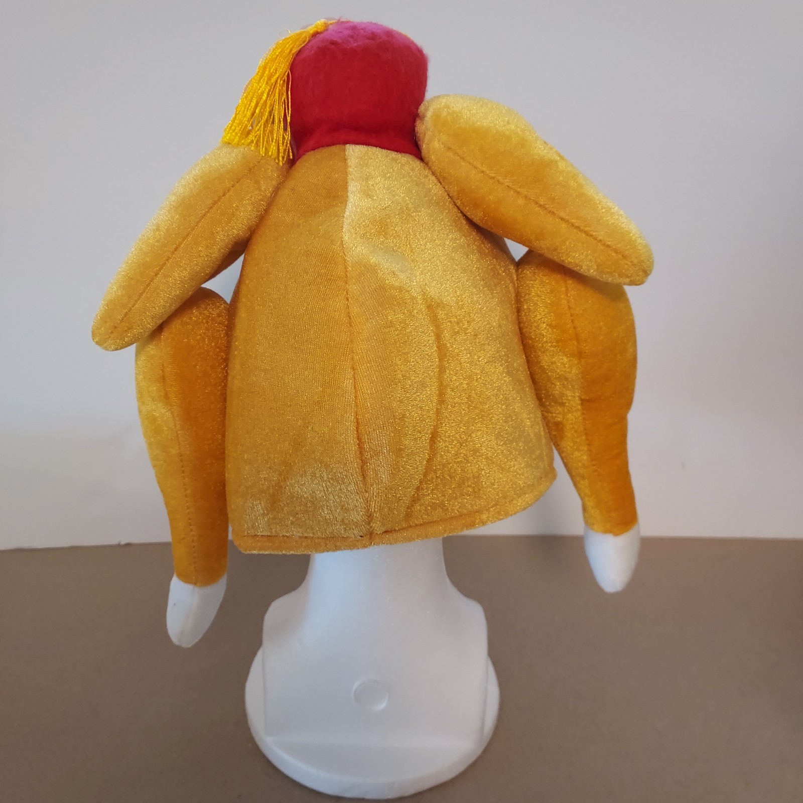 Friends TV Show Turkey Hat Thanksgiving Monica Friendsgiving One Size NWT