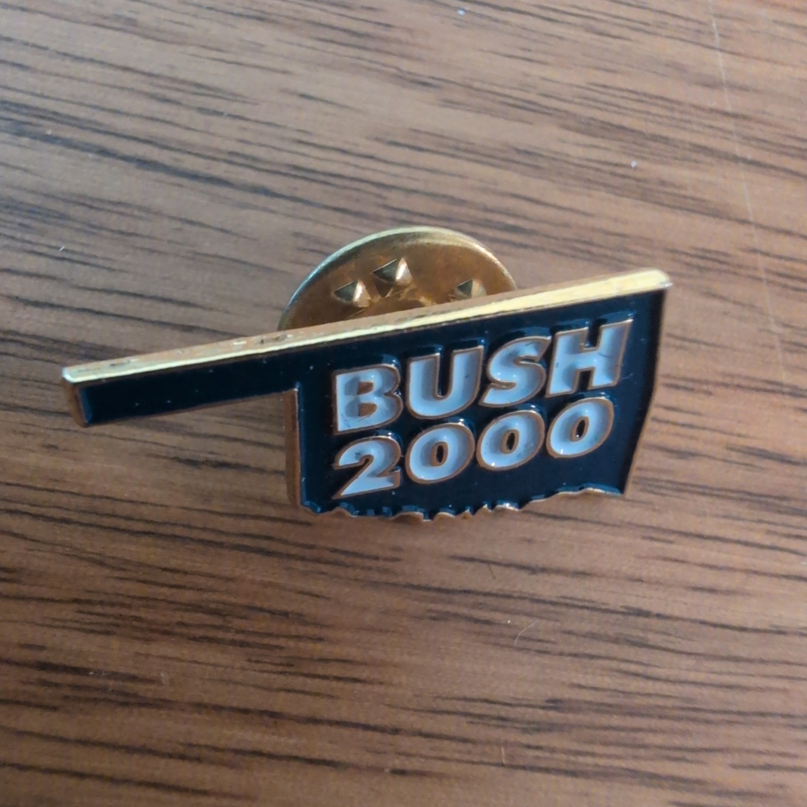 Vintage Bush 2000 Oklahoma State Shape Political Campaign Enamel Lapel Pin GOP