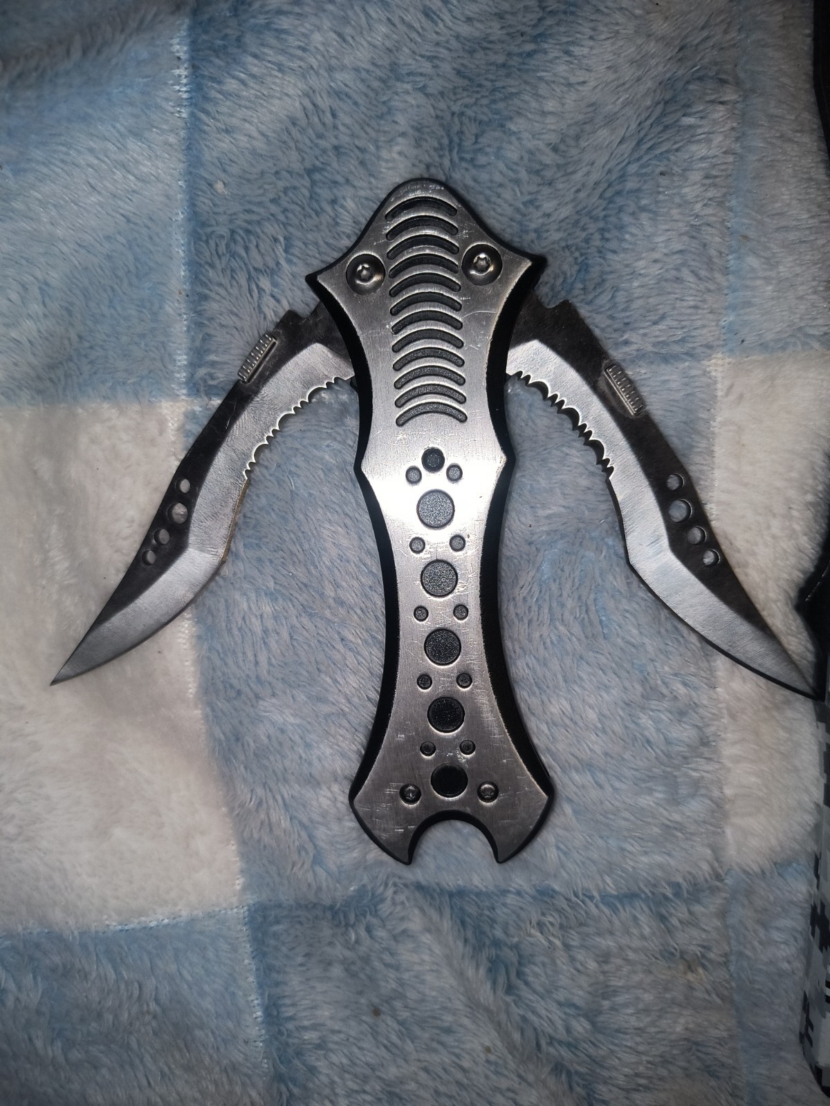 Dual Blade Drop Point Pocketknife