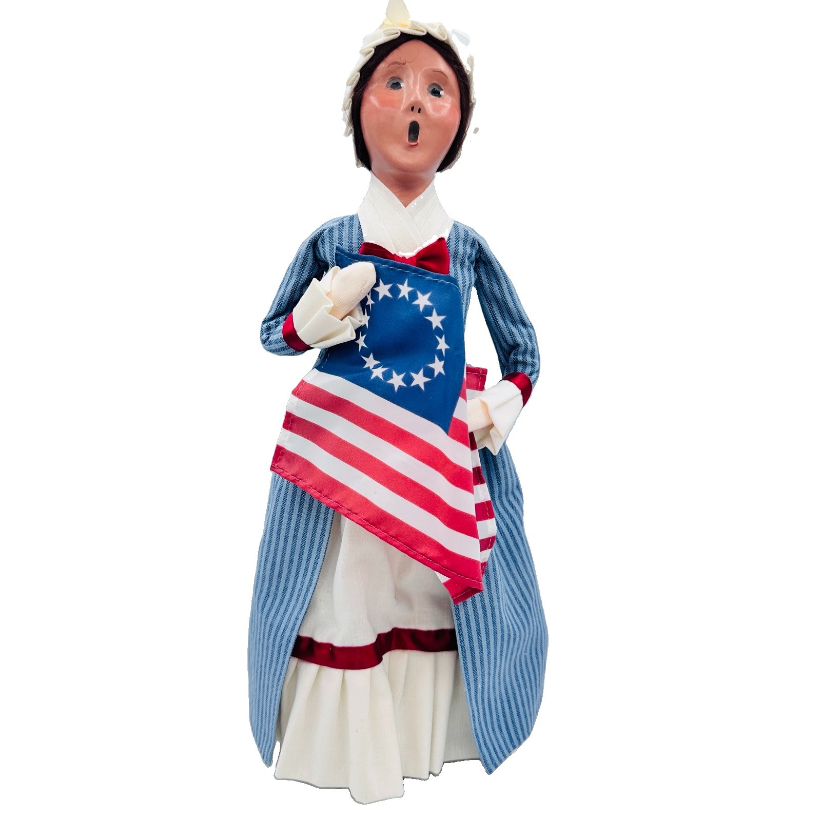 Byers’ Choice Betsy Ross Caroler 2020 Colonial Woman 13 Star Flag Patriotic