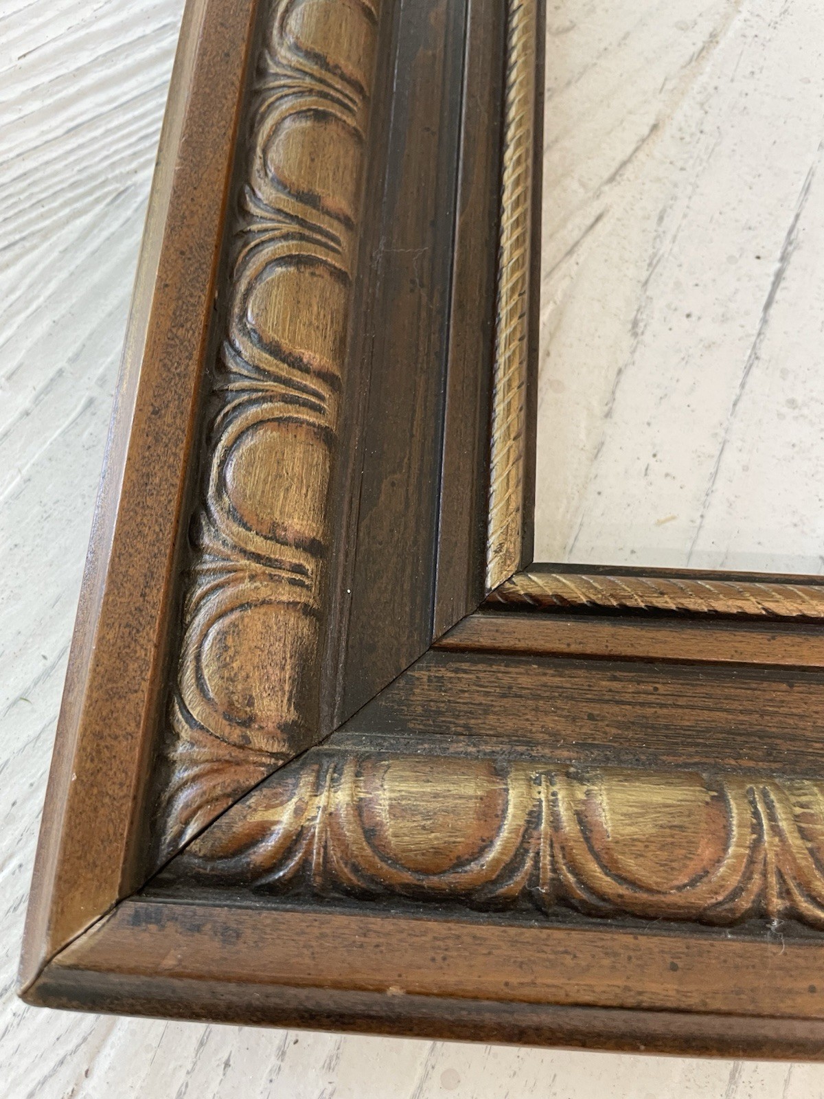 Vintage Wood Wooden Gold Highlight Picture Art Frame 13×15 Holds 7.5×9.5″