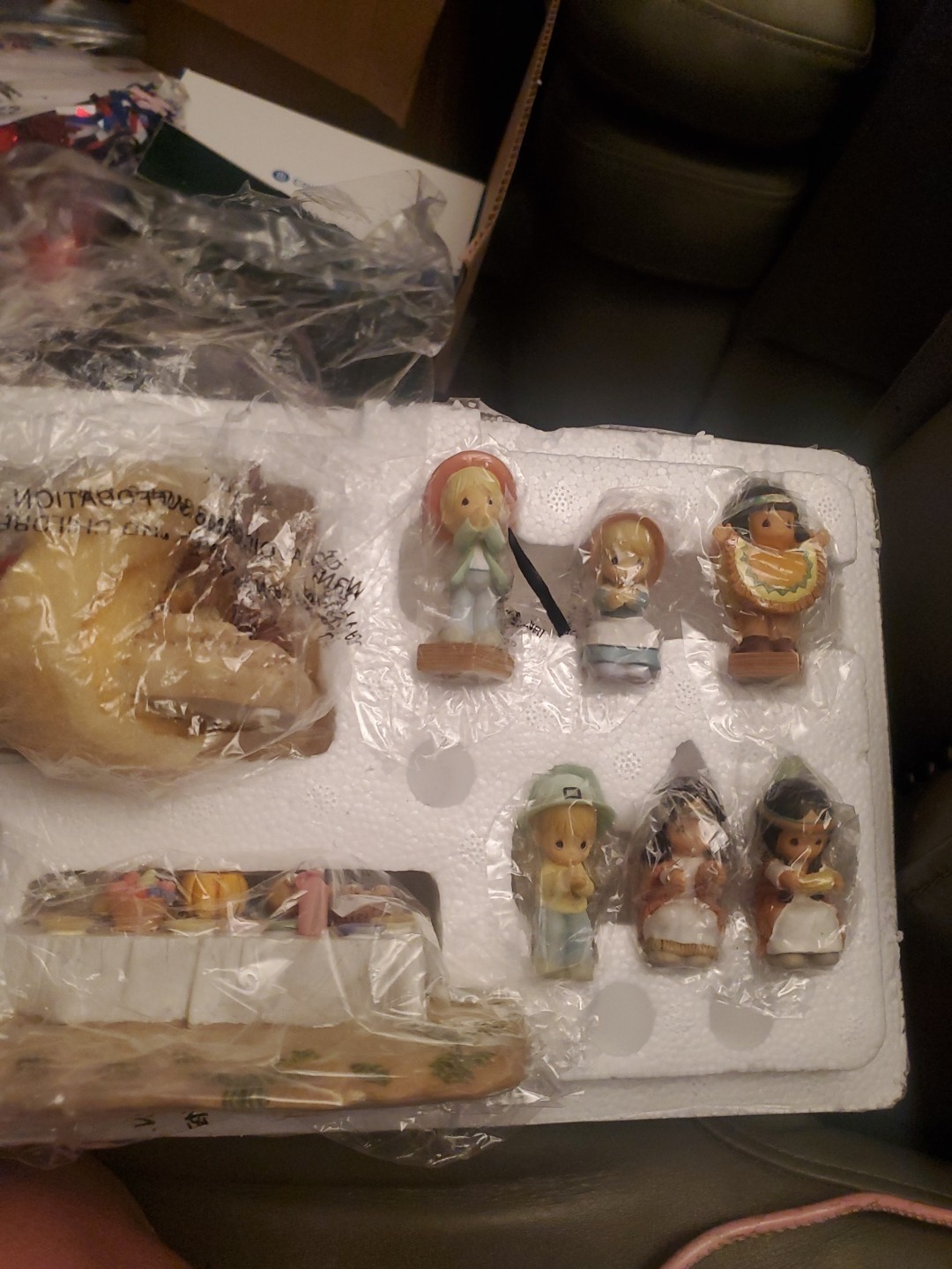 Precious Moments First Thanksgiving Village Resin Figurine Set Multicolor 2006