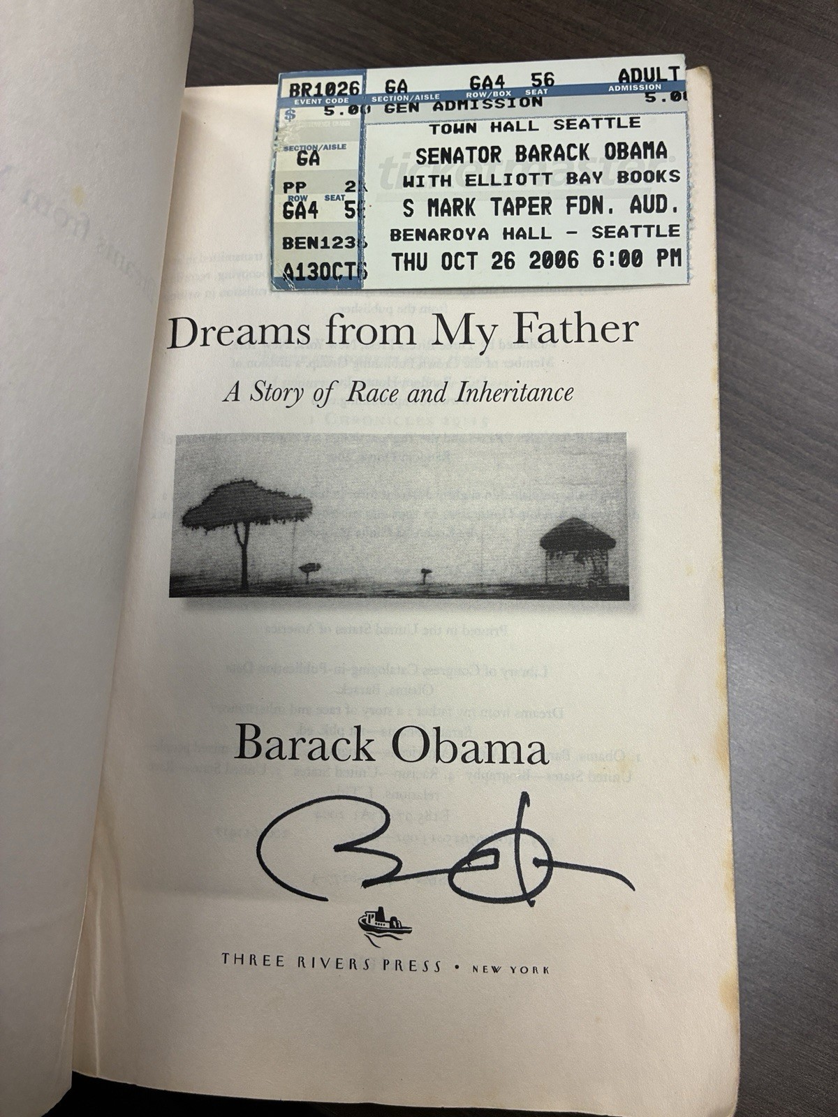 Barack Obama SIGNED Dreams From My Father Book Autograph as Senator With Proof