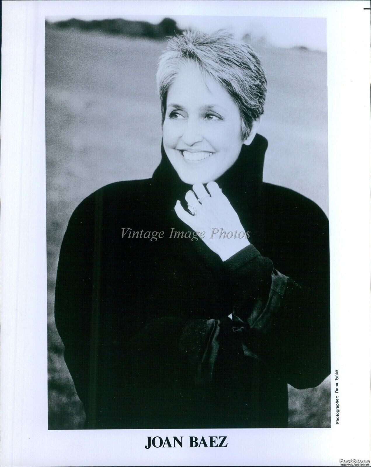Songwriter Singer Activist Joan Baez Contemporary Musician Vintage Photo 8×10