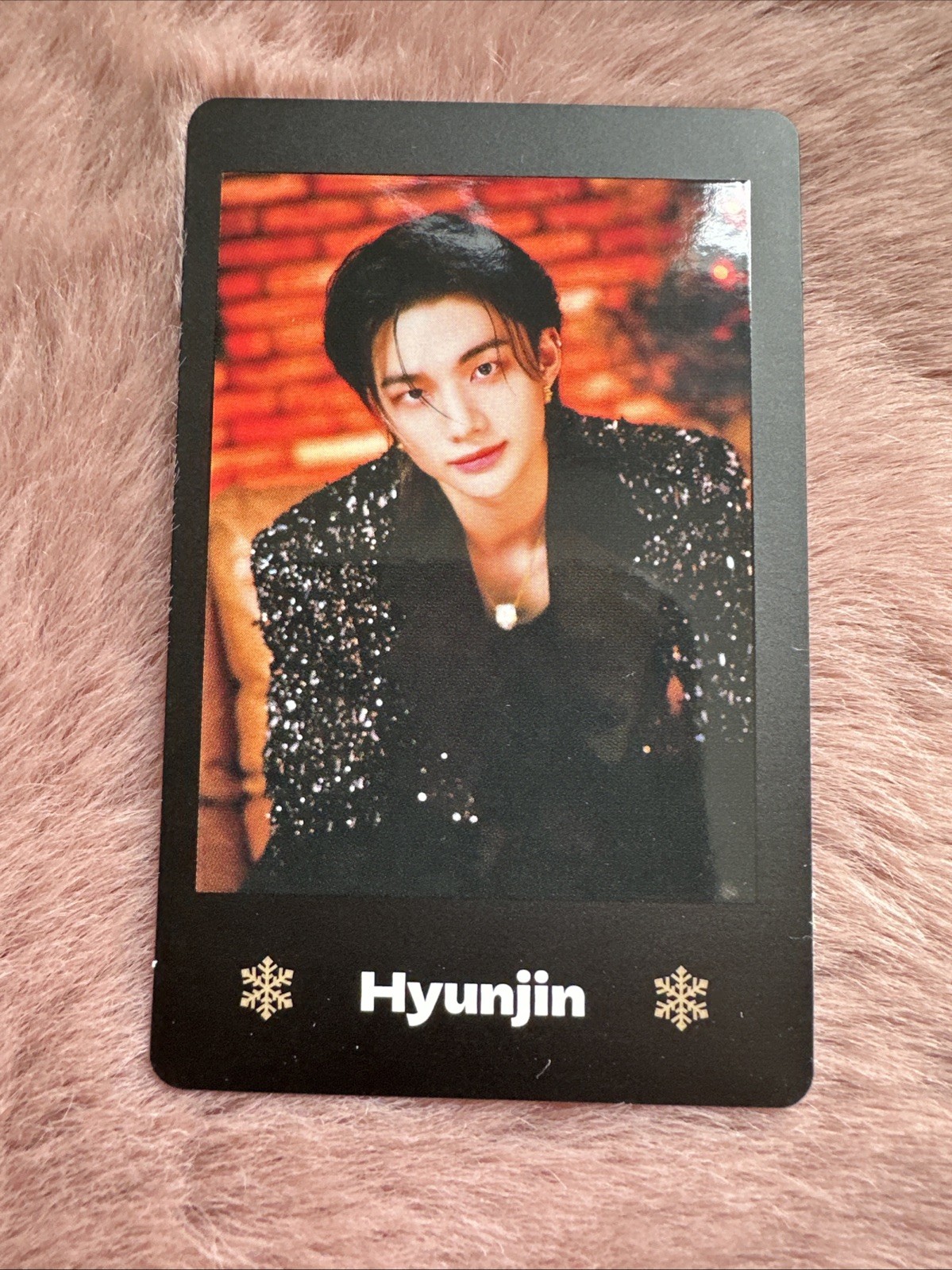 Stray Kids Hyunjin ‘’ Official Photocard + FREEBIES
