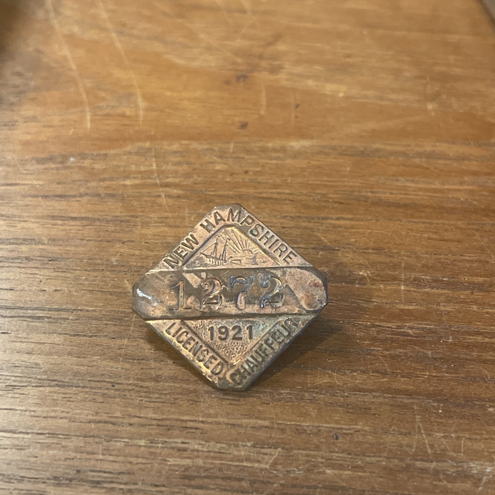 Vintage 1921 New Hampshire Licensed Chauffeur Badge Pin NH License Plate No 1272