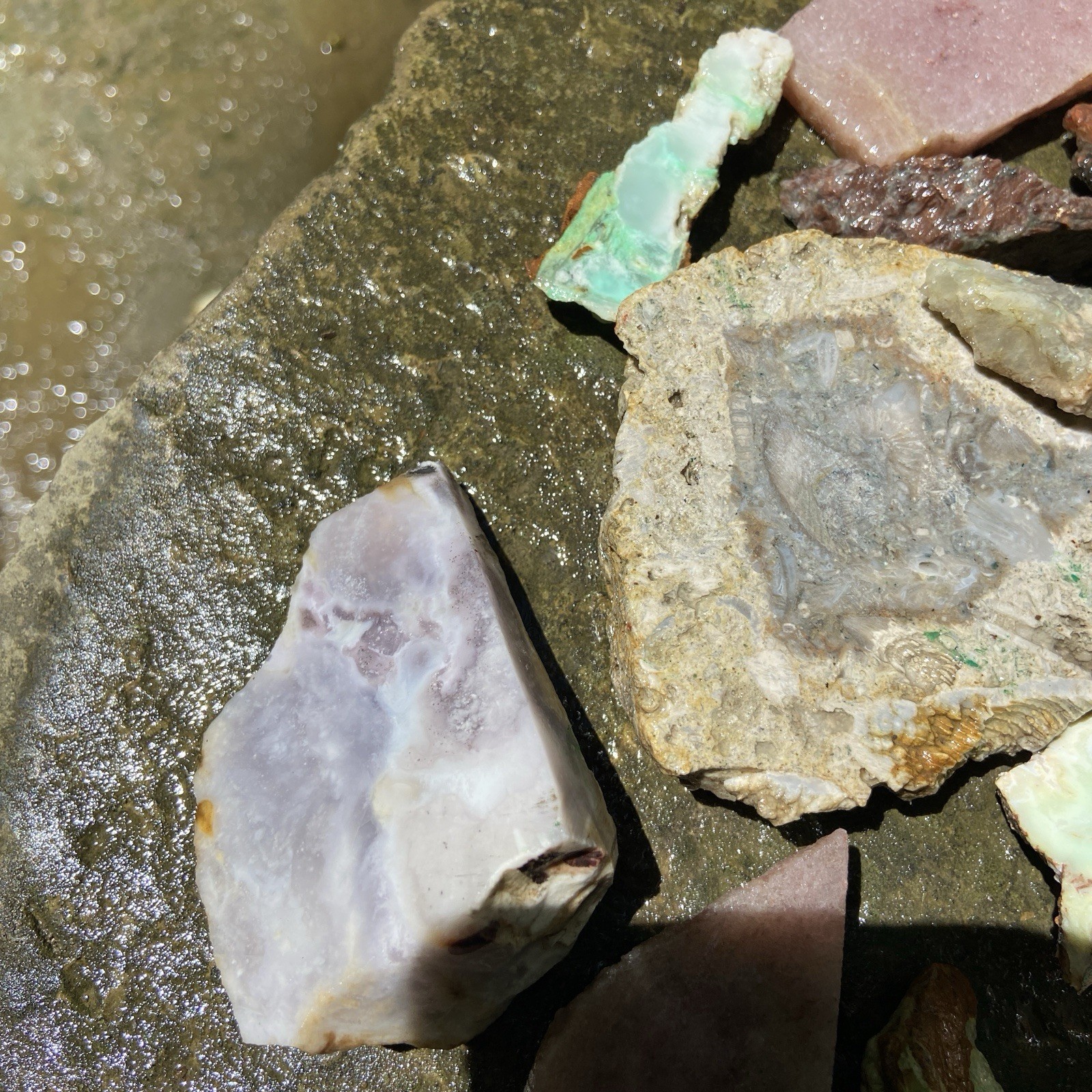 Lapidary Rough Mixed Lot 1 Pound 10 Oz
