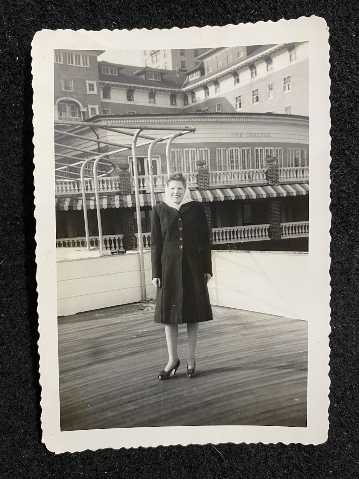 Atlantic City New Jersey NJ 1944 Woman At Chelsea Hotel Antique Snapshot Photo