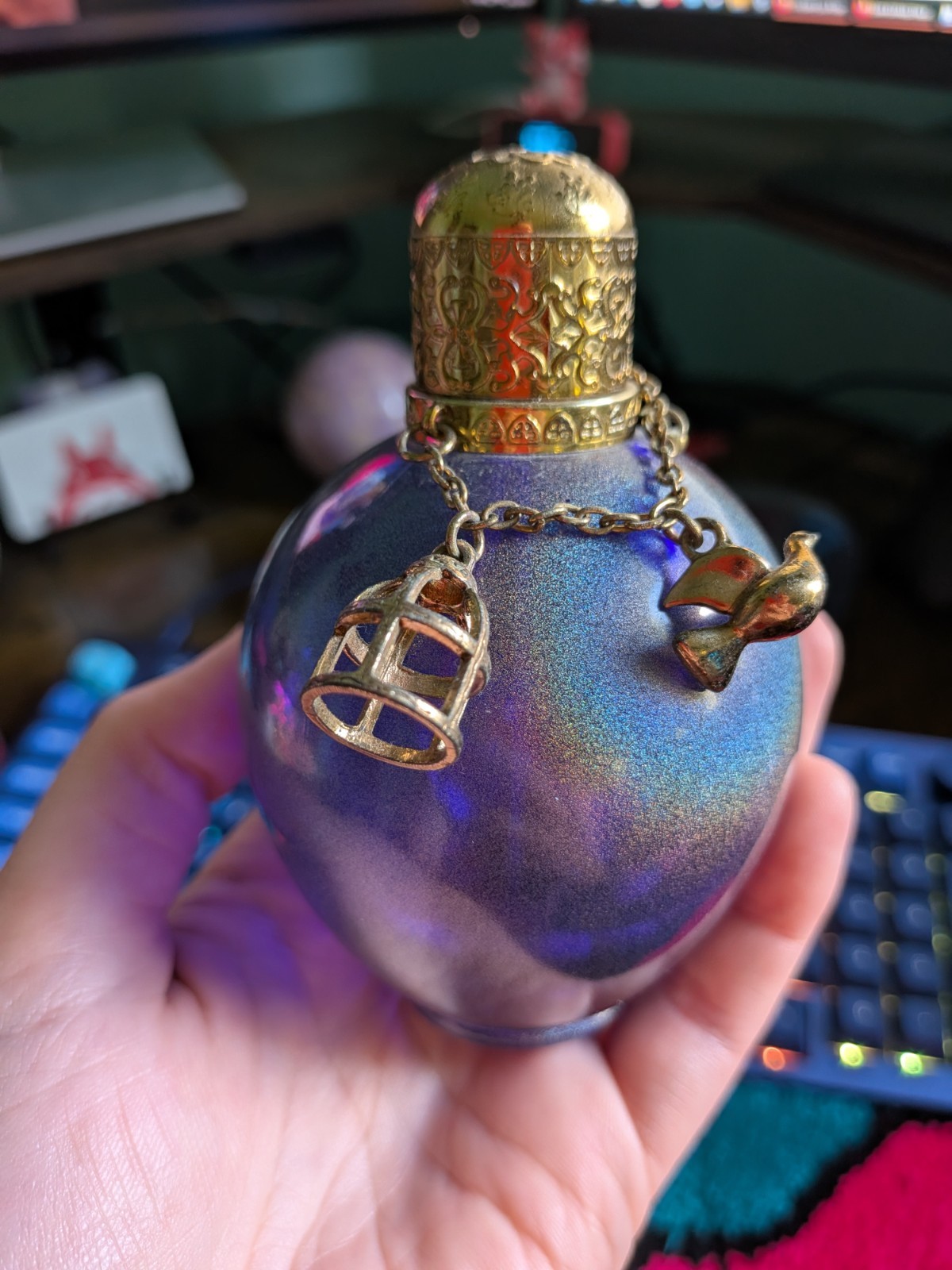 Taylor Swift Wonderstruck Eau de Parfum Empty Bottle 3.4