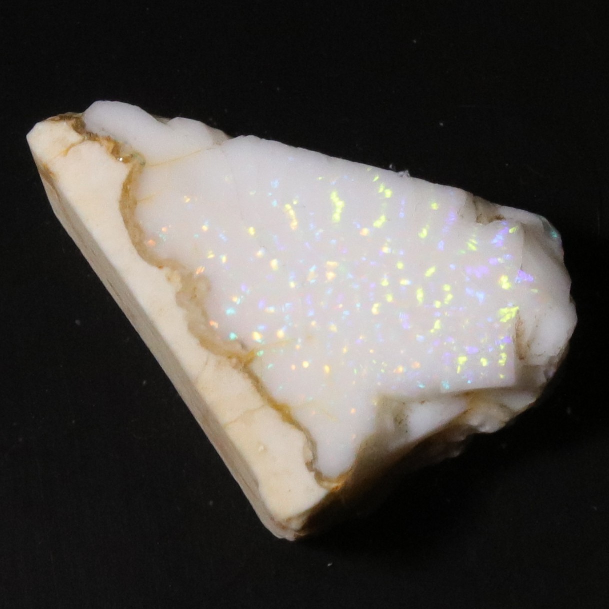 29 ct Spencer Idaho Opal – Multi-color Pinfire Seam – Natural Matrix Rub