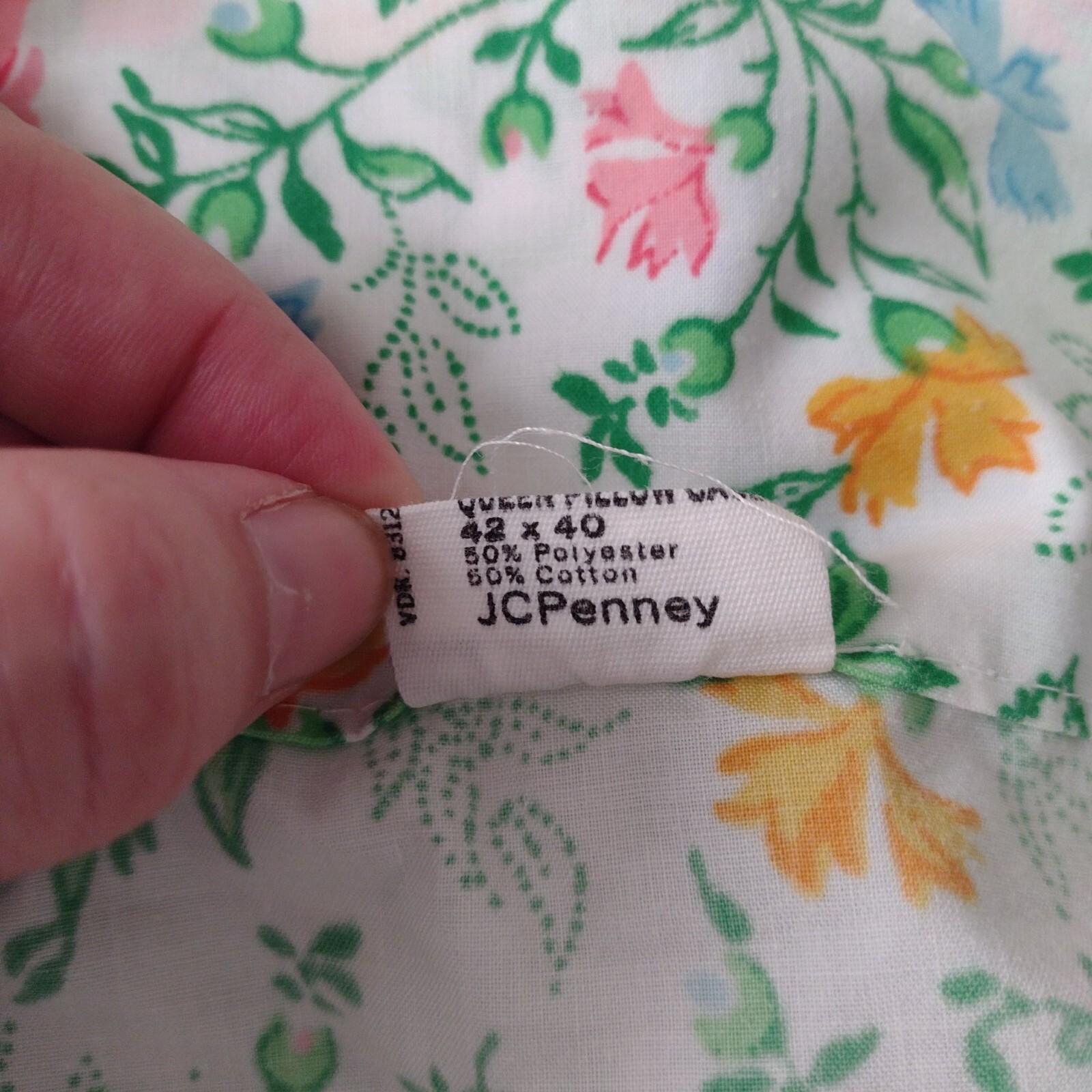 Vintage JCPenney Cottage Floral Print Twin Sheet Set Easy Care Cotton Blend