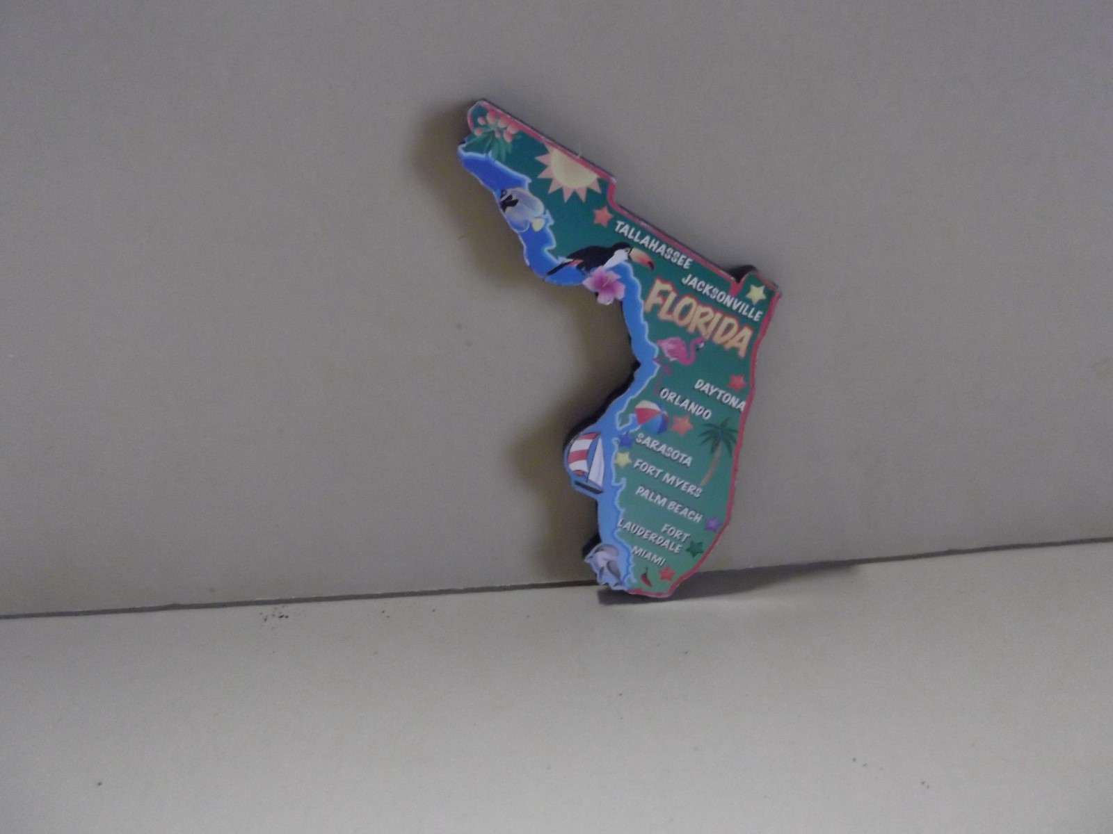Collectible Kitchen Magnet 4.25″in Wood FLORIDA Kinda Map