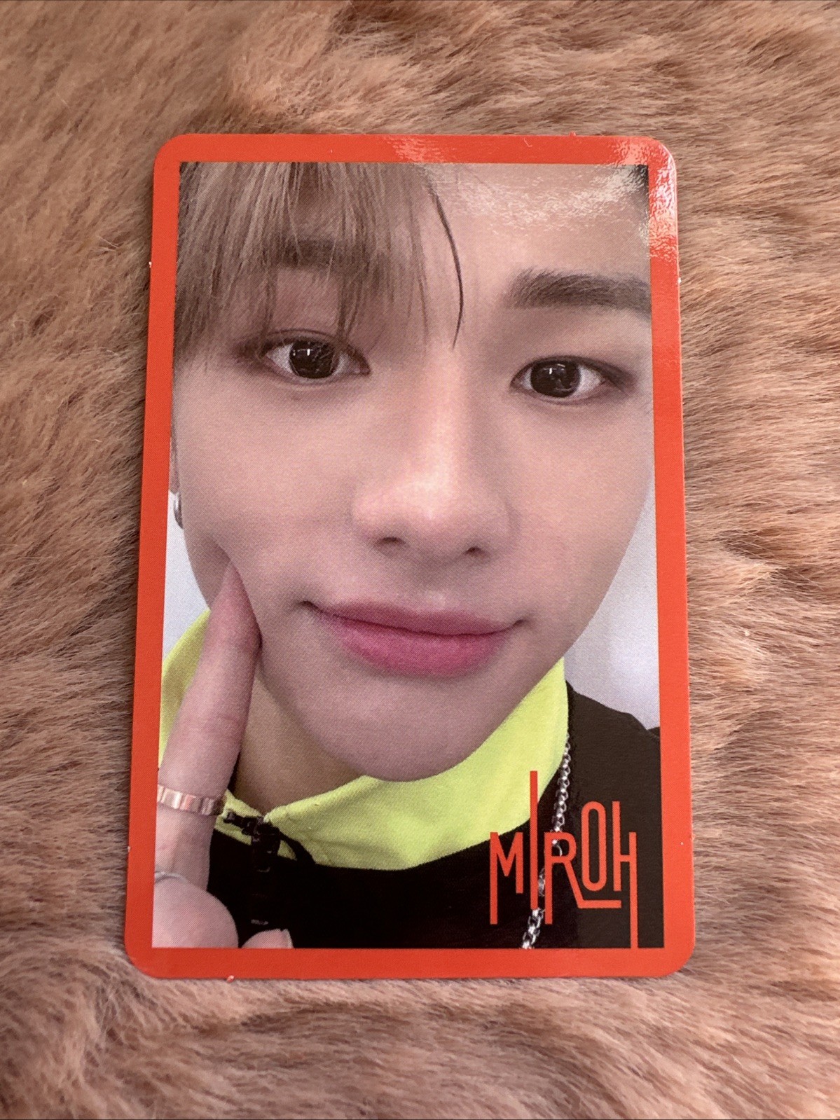 Stray Kids Hyunjin ‘ Miroh’ Official Photocard + FREEBIES