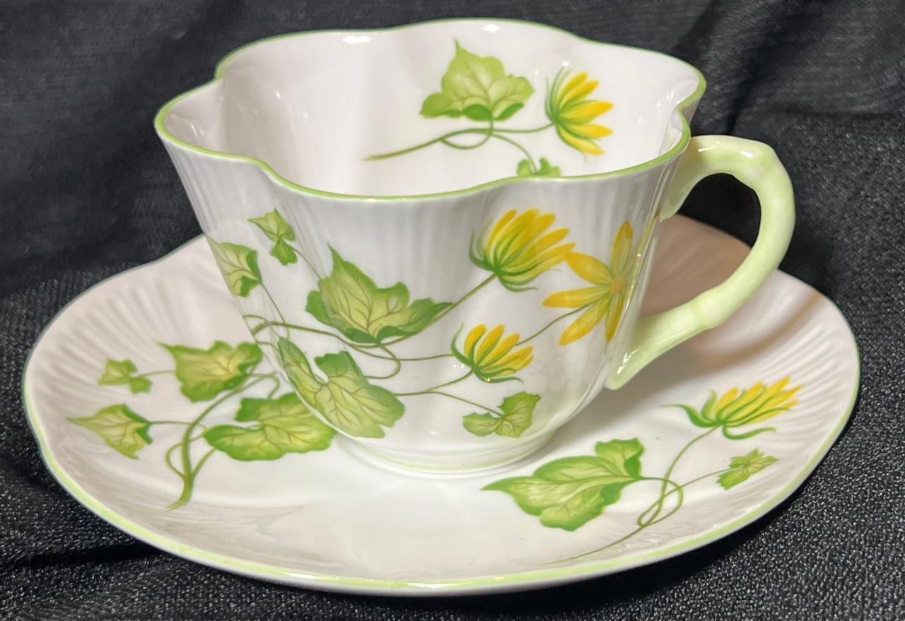 Shelley Bone China Celandine Dainty Tea Cup and & Saucer Set Pattern 14055 VTG