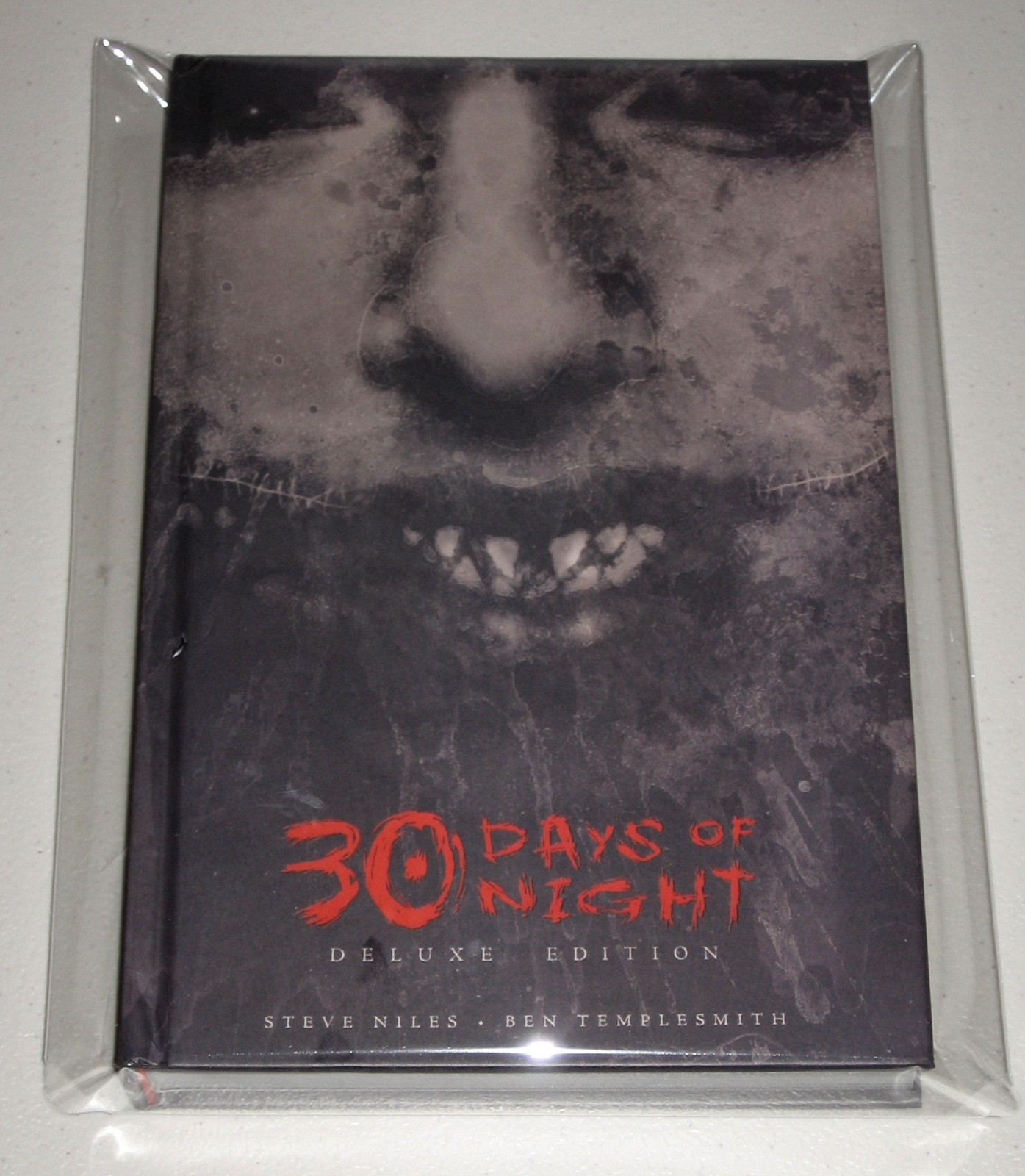 30 Days of Night Deluxe Edition Vol 1 1st Print! BLEMISHED HC in MYLAR! 15 pix