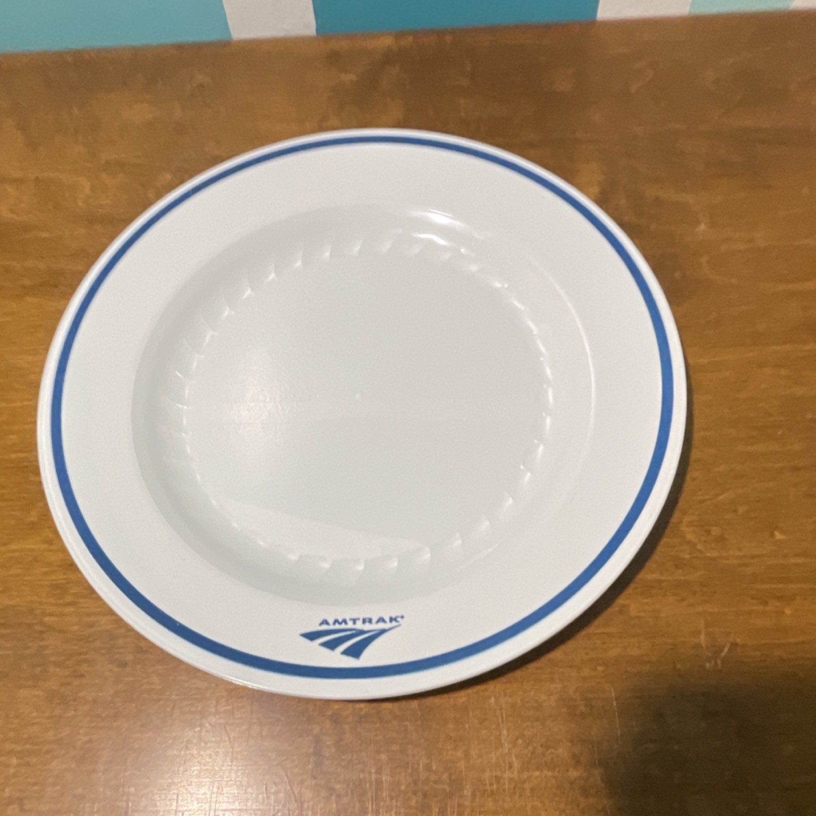 Amtrak White Dinnerware Set w/ Blue Rim/Stripe Logo Plates Bowls Cup Plastic