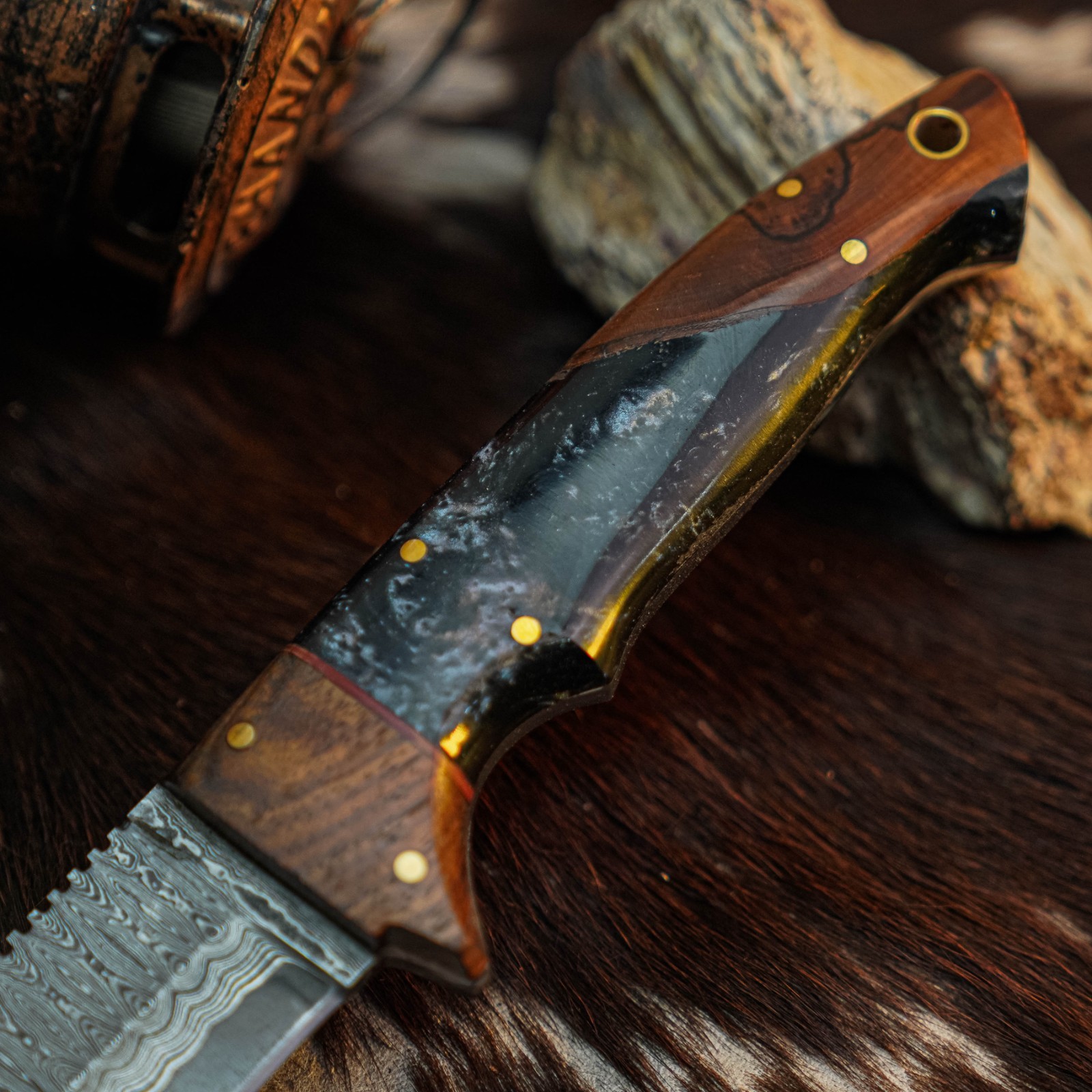 8.8 Clip Point Knife Damascus Steel Hunting EDC Full Tang Blade Hybrid Handle