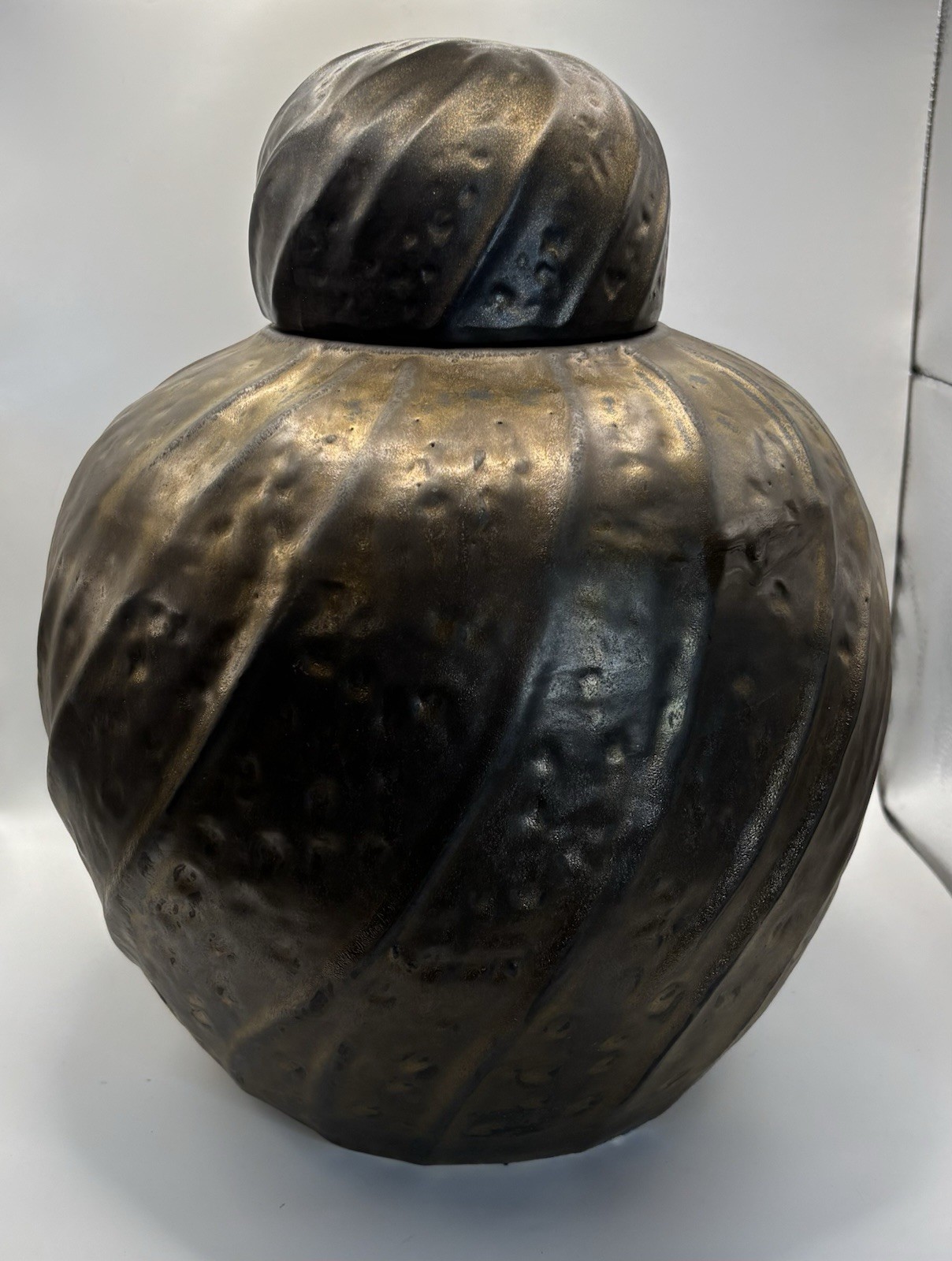 IMAX Ceramic Ginger Jar Vase Lid Faux Bronze Brass Swirl Urn Heavy Decor 15”