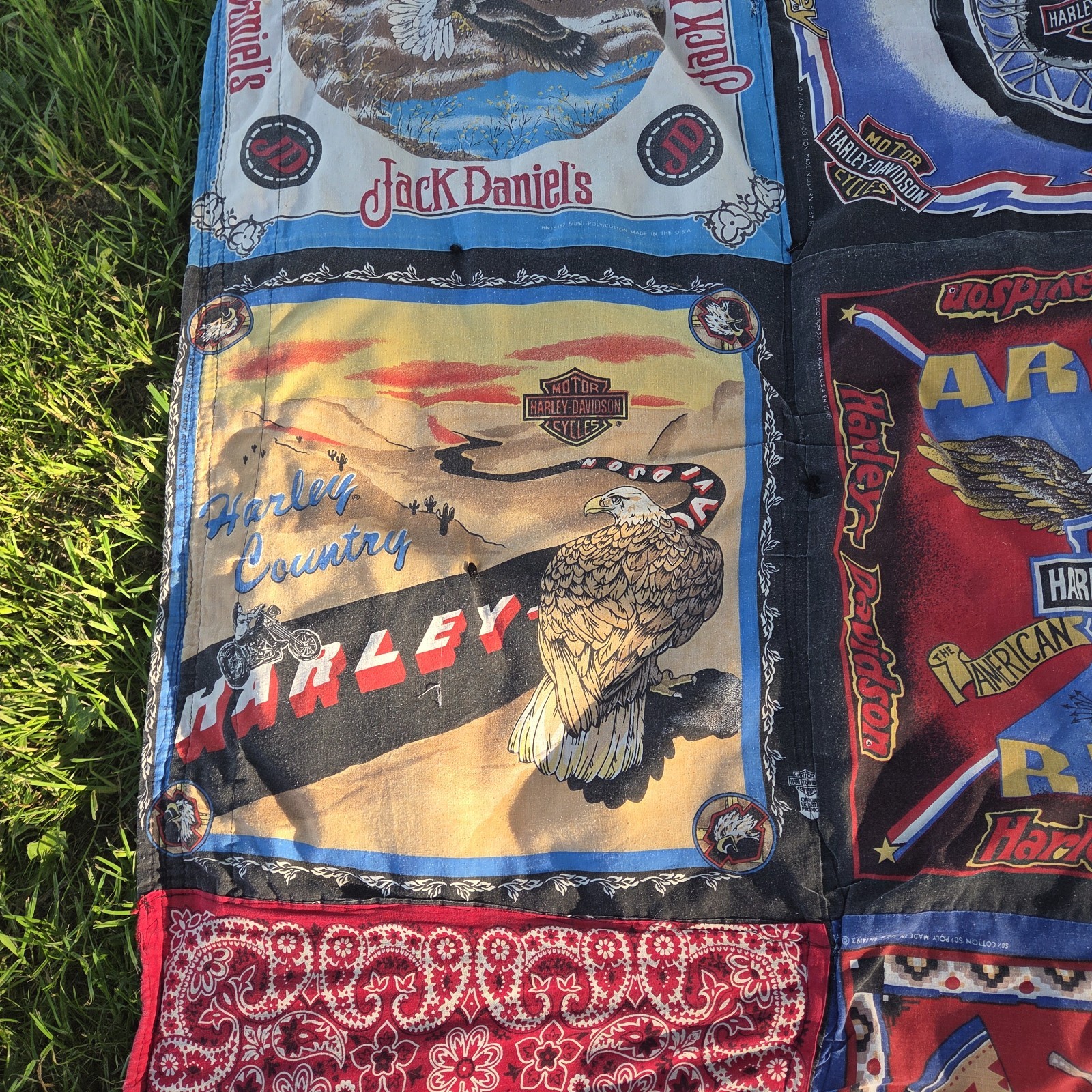 Vintage Handmade Harley-Davidson Bandana Quilt 56″x76″
