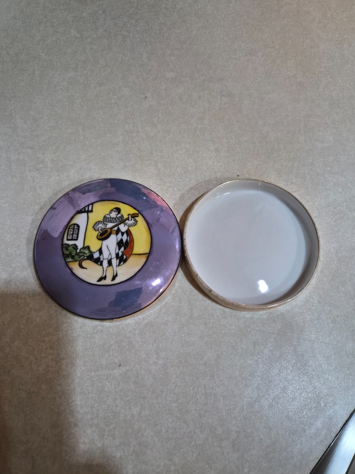 Noritake Art Deco Lusterware Powder Box The Troubadour Pierrot Morimura