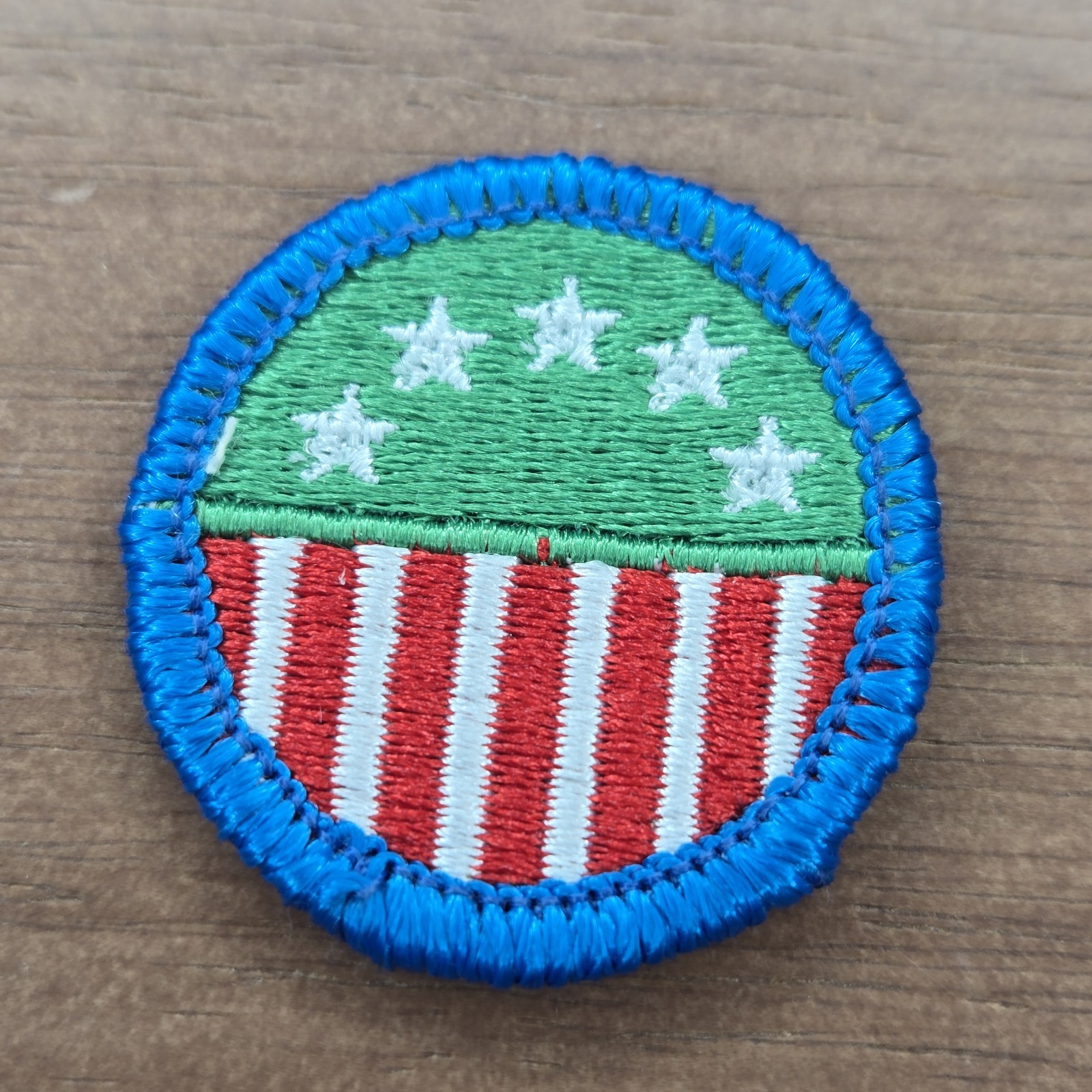 Retired Girl Scouts Junior Badge Patch 1990 – 1999 Girl Scouting In The USA