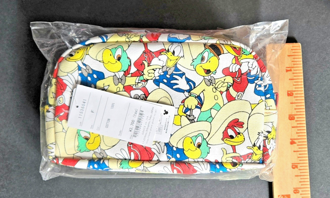 Disney „The Three Caballeros“ flat pouch, featuring a vibrant all-over print NWT